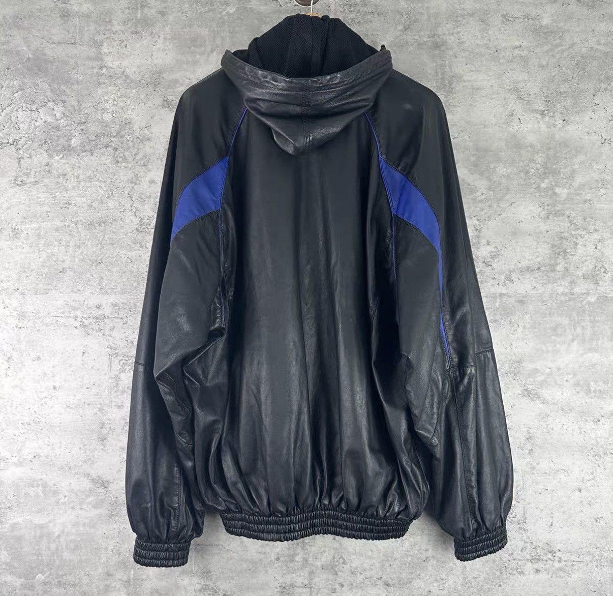 Balenciaga Balenciaga 3B Color-blocked Hooded Leather Biker Jacke J42 Size US M / EU 48-50 / 2 - 2 Thumbnail