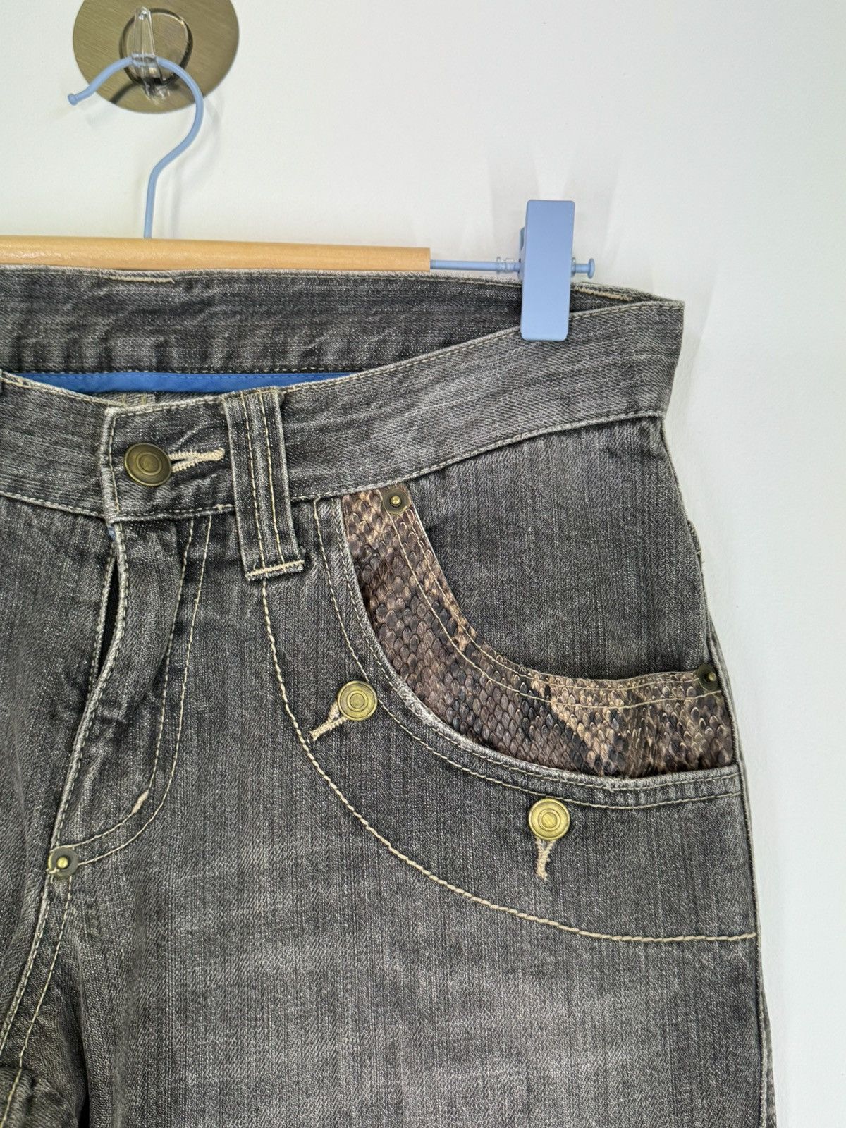 Hysteric Glamour × If Six Was Nine × Vintage TWISTED CUT TAKAIQ.COM SNAKE SKIN DENIM Size US 30 / EU 46 - 6 Thumbnail