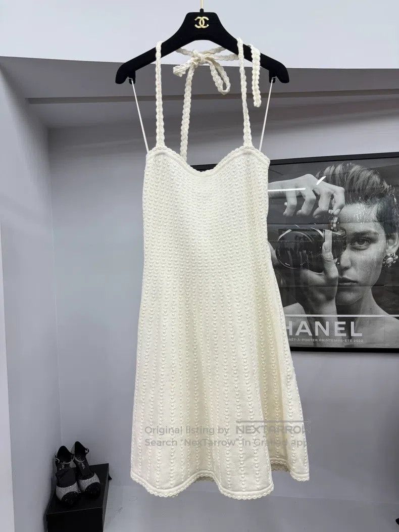 Chanel Chanel 25P white halteneck knitted dress Size XXS / US 00 / IT 34 - 1 Thumbnail