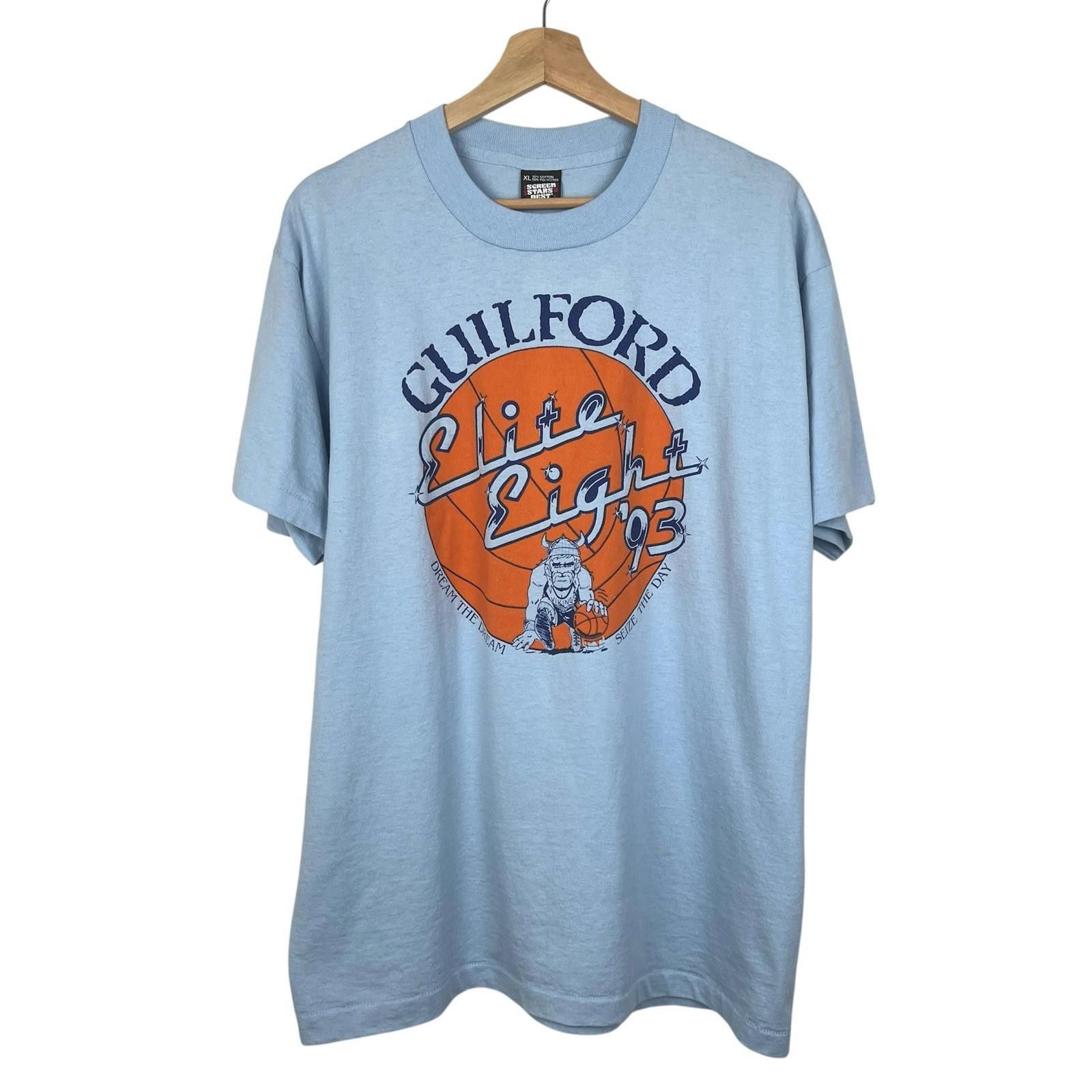 Other Vintage 90s Guilford Basketball Elite Eight T Shirt Large Size US L / EU 52-54 / 3 - 1 Thumbnail