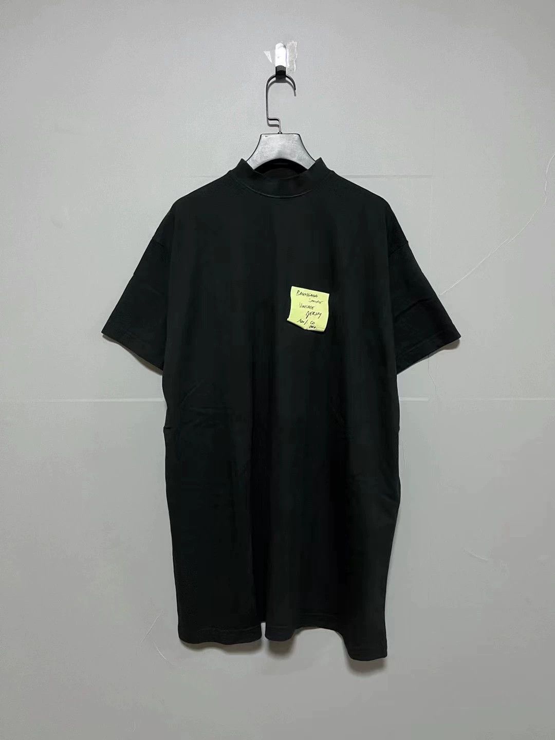 Balenciaga Balenciaga new sticky note short sleeved shirt Size US S / EU 44-46 / 1 - 1 Thumbnail