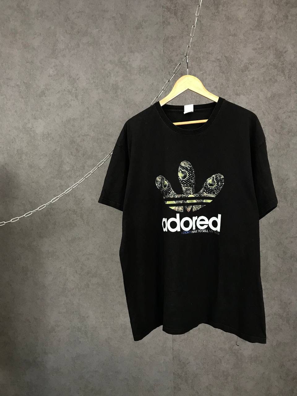 Band Tees Adored The Stone Roses rock band tee Size US XXL / EU 58 / 5 - 1 Thumbnail