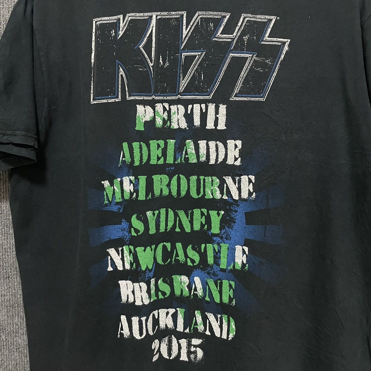 Band Tees × KISS × Vintage 2015 Kiss 40th Anniversary World Tour T Shirt Rare Size US L / EU 52-54 / 3 - 9 Thumbnail