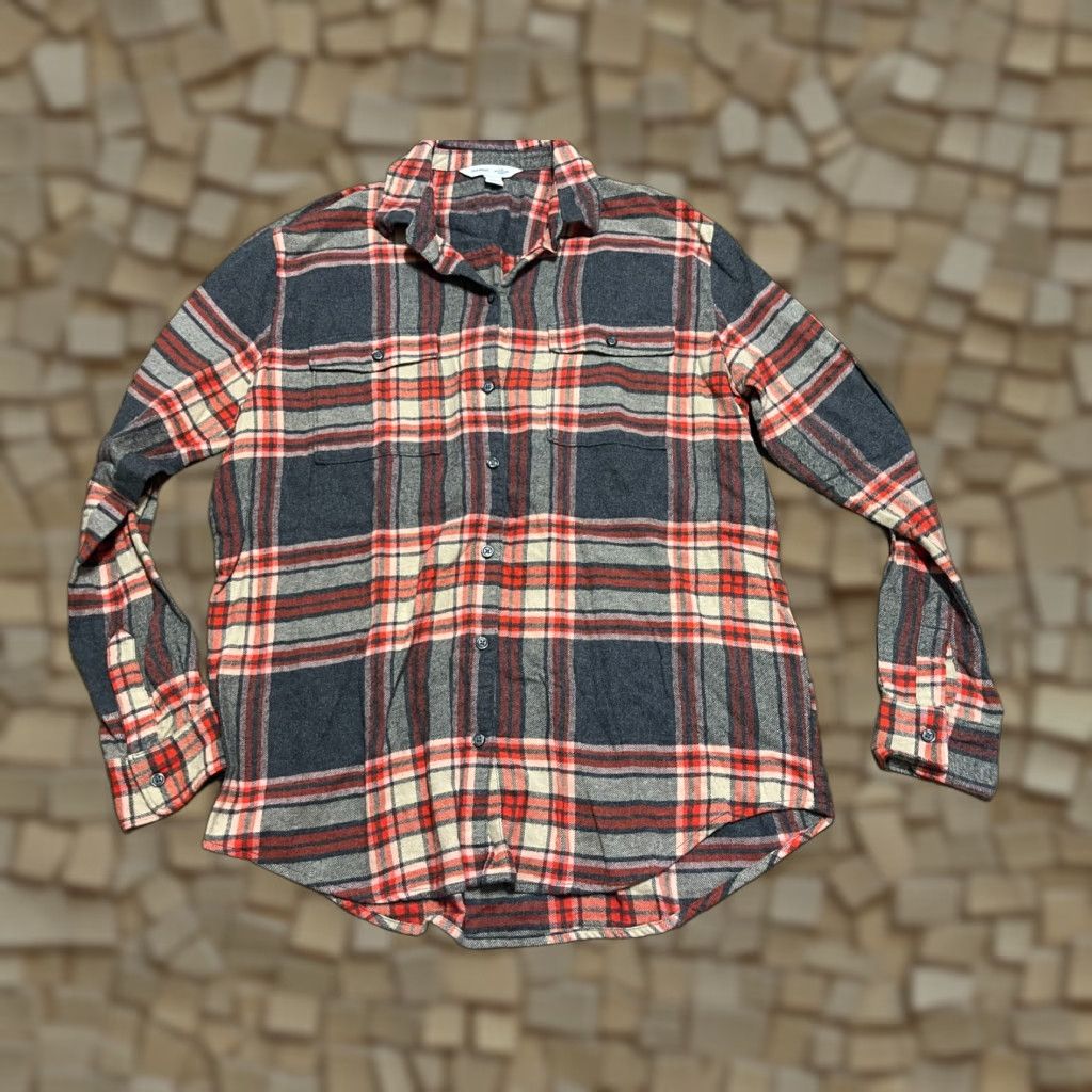 Old Navy Old Navy Shirt Women's M Tall Red Gray Plaid Boyfriend Shirt Button Up Shirt, Casual, Long Sleeve, Collared, Regular Fit, Tall, Gray Size M / US 6-8 / IT 42-44 - 1 Thumbnail