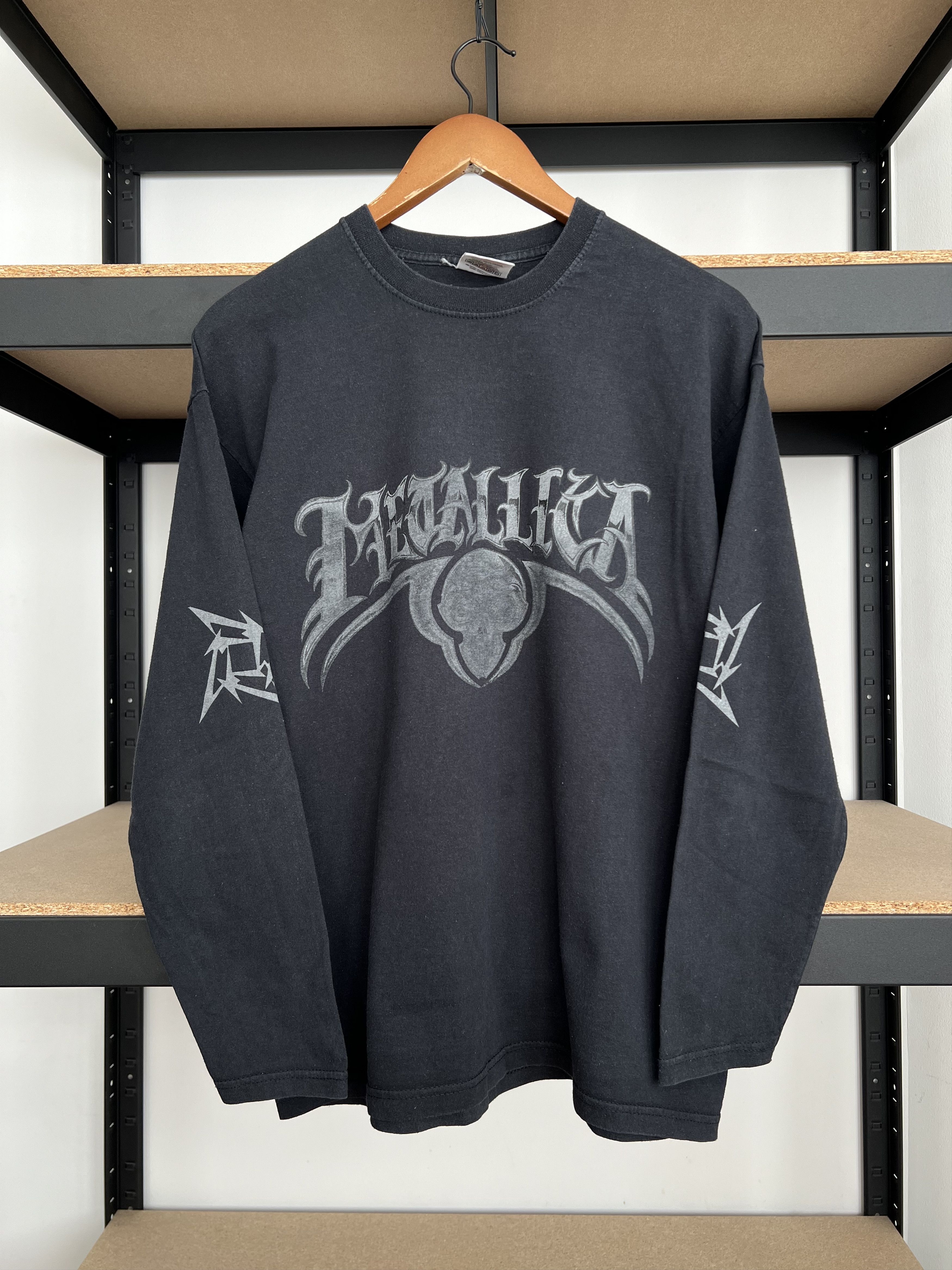 Band Tees Vintage 2000s Metallica Skull Rock Band Black Long Sleeve Size US M / EU 48-50 / 2 - 1 Thumbnail