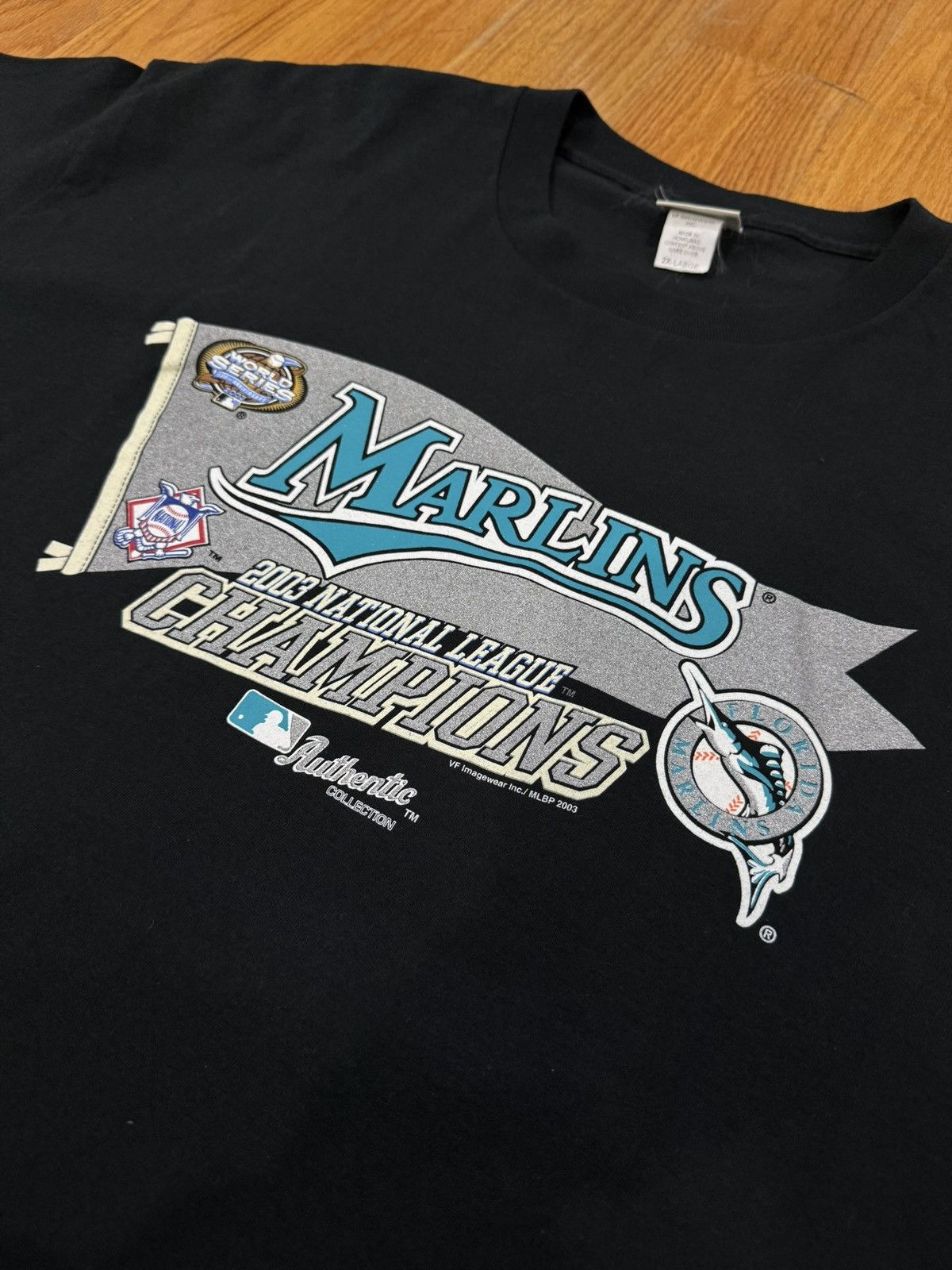Vintage Vintage Florida Marlins Championship Tee Size US XXL / EU 58 / 5 - 2 Thumbnail