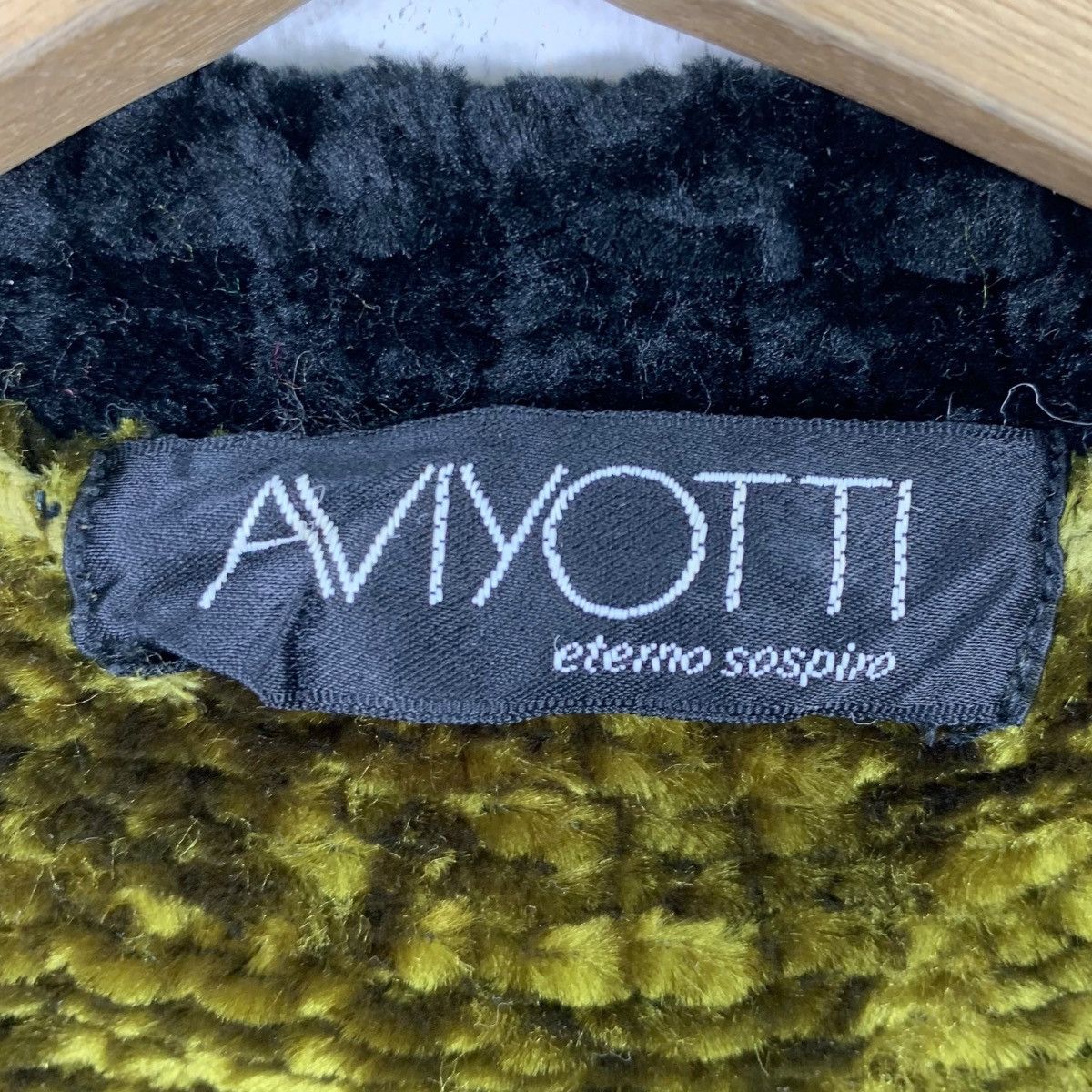 Japanese Brand × Vintage Vintage AVIYOTTO Japanese Brand Coduroy Fully Button Jacket Size M / US 6-8 / IT 42-44 - 5 Thumbnail