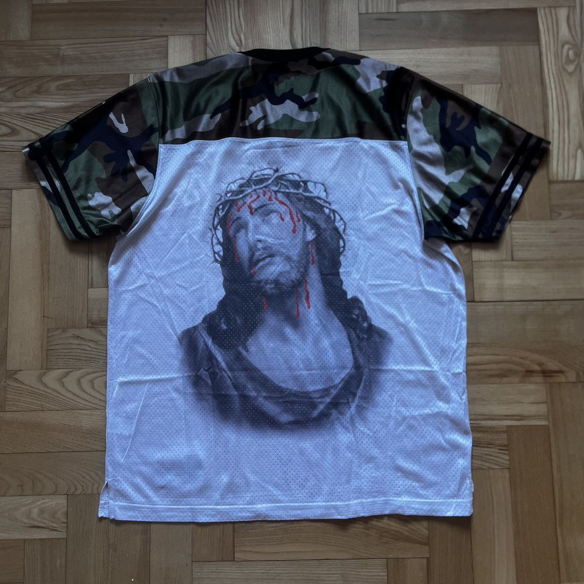 Supreme Supreme Jesus Football Jersey Camo XL Size US XL / EU 56 / 4 - 6 Thumbnail