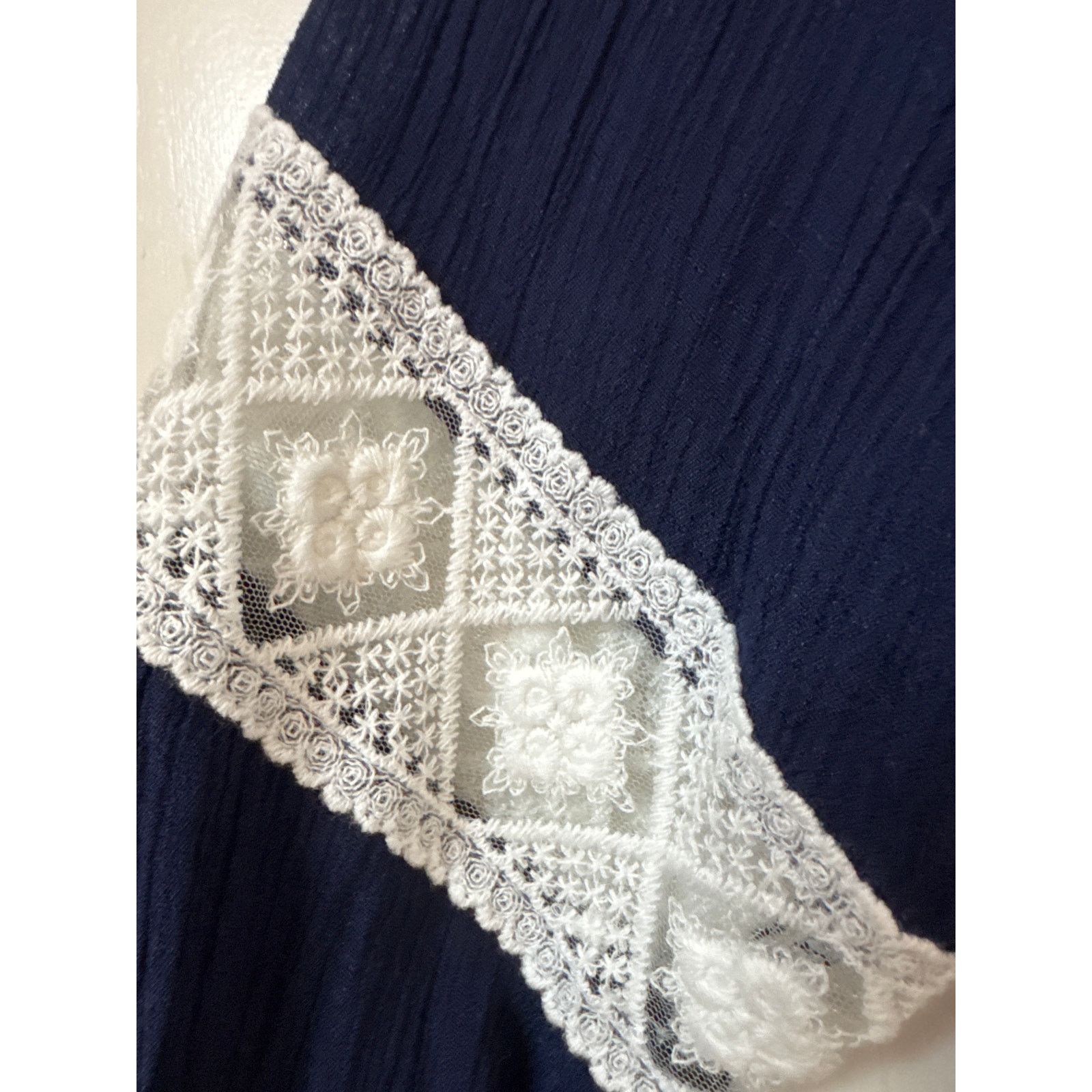 Other Rendezvous Large, Crêpe Navy Blue Blouse, Bell Sleeves Lace Size L / US 10 / IT 46 - 3 Thumbnail