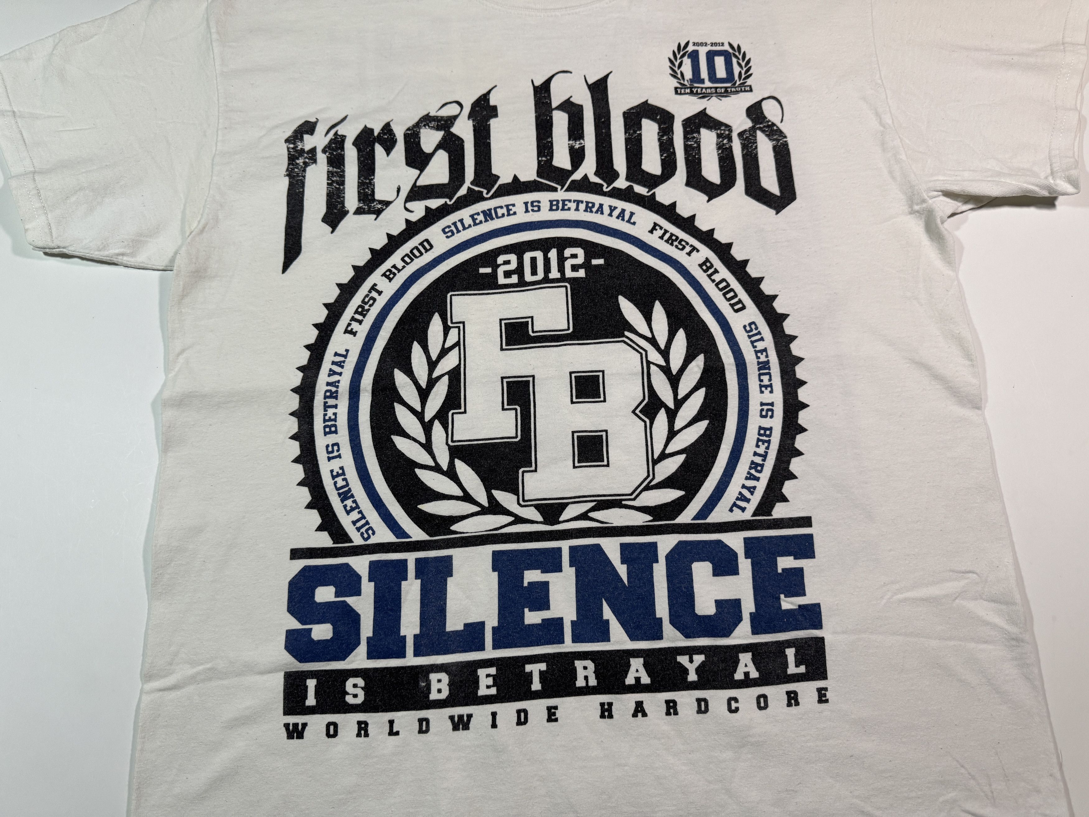 Band Tees First Blood Silence Is Betrayal 2012 T-shirt Hardcore Size US L / EU 52-54 / 3 - 3 Thumbnail