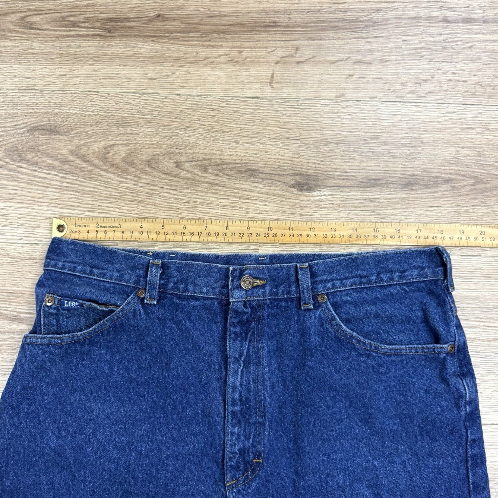 Lee VINTAGE Lee Jeans 38x32 Denim Blue Indigo USA Union Made Men Straight Jeans Inseam 32 Regular Size Mens Size US 38 / EU 54 - 4 Thumbnail
