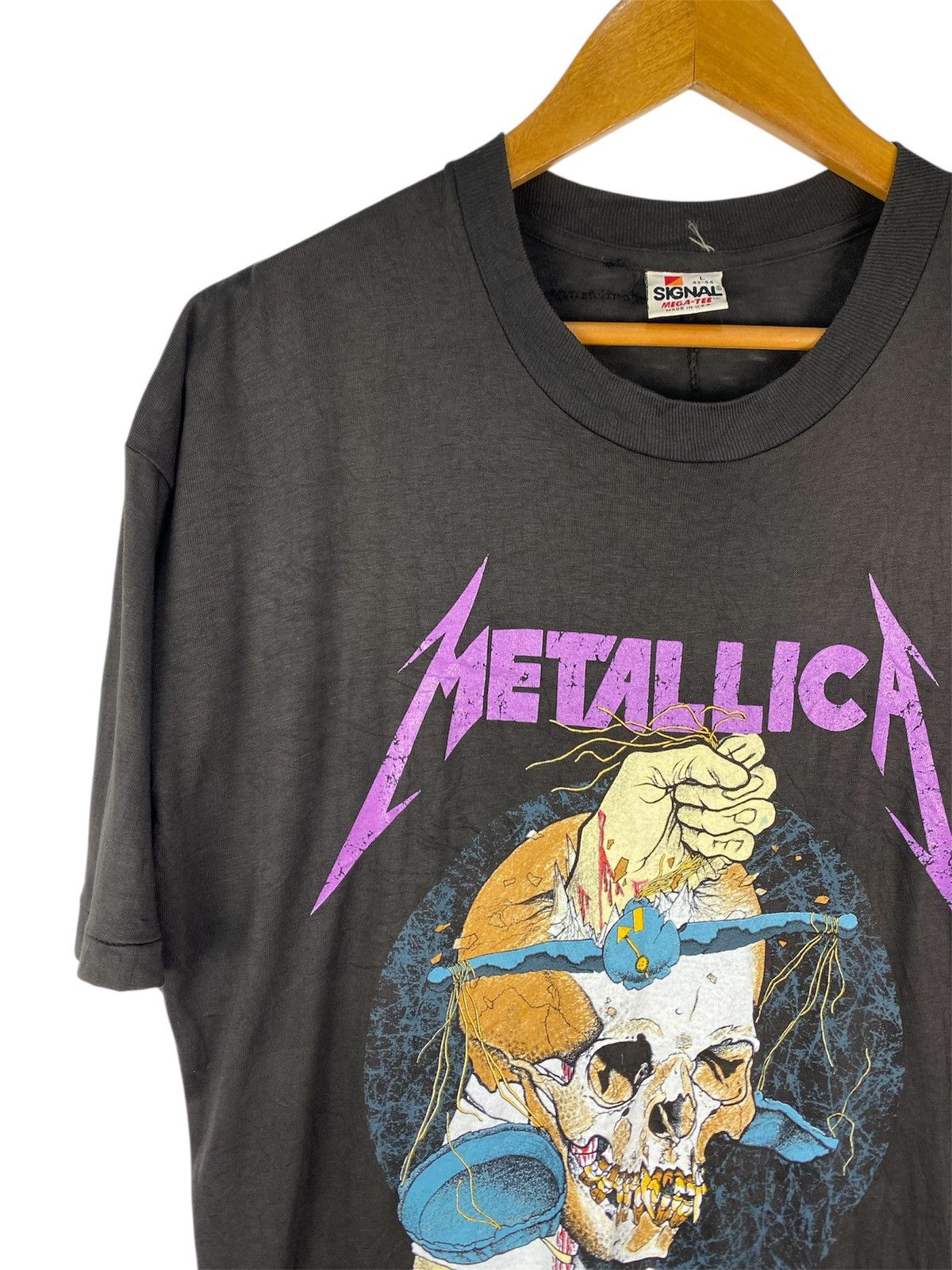 Metallica Rare🔥Vintage 80s Metallica Damaged Justice Pushead Shirt Size US L / EU 52-54 / 3 - 6 Thumbnail