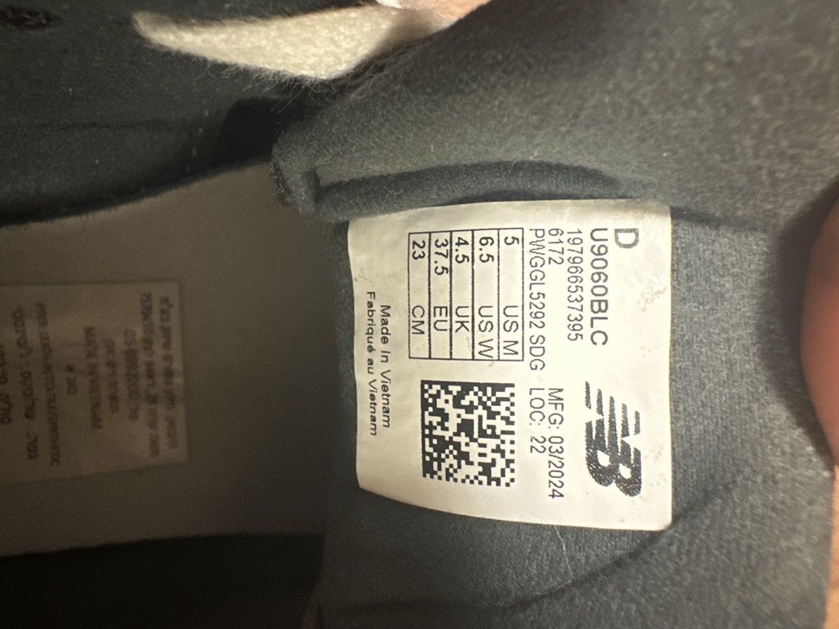 New Balance New Balance 9060 Size US 6.5 / IT 36.5 - 4 Thumbnail
