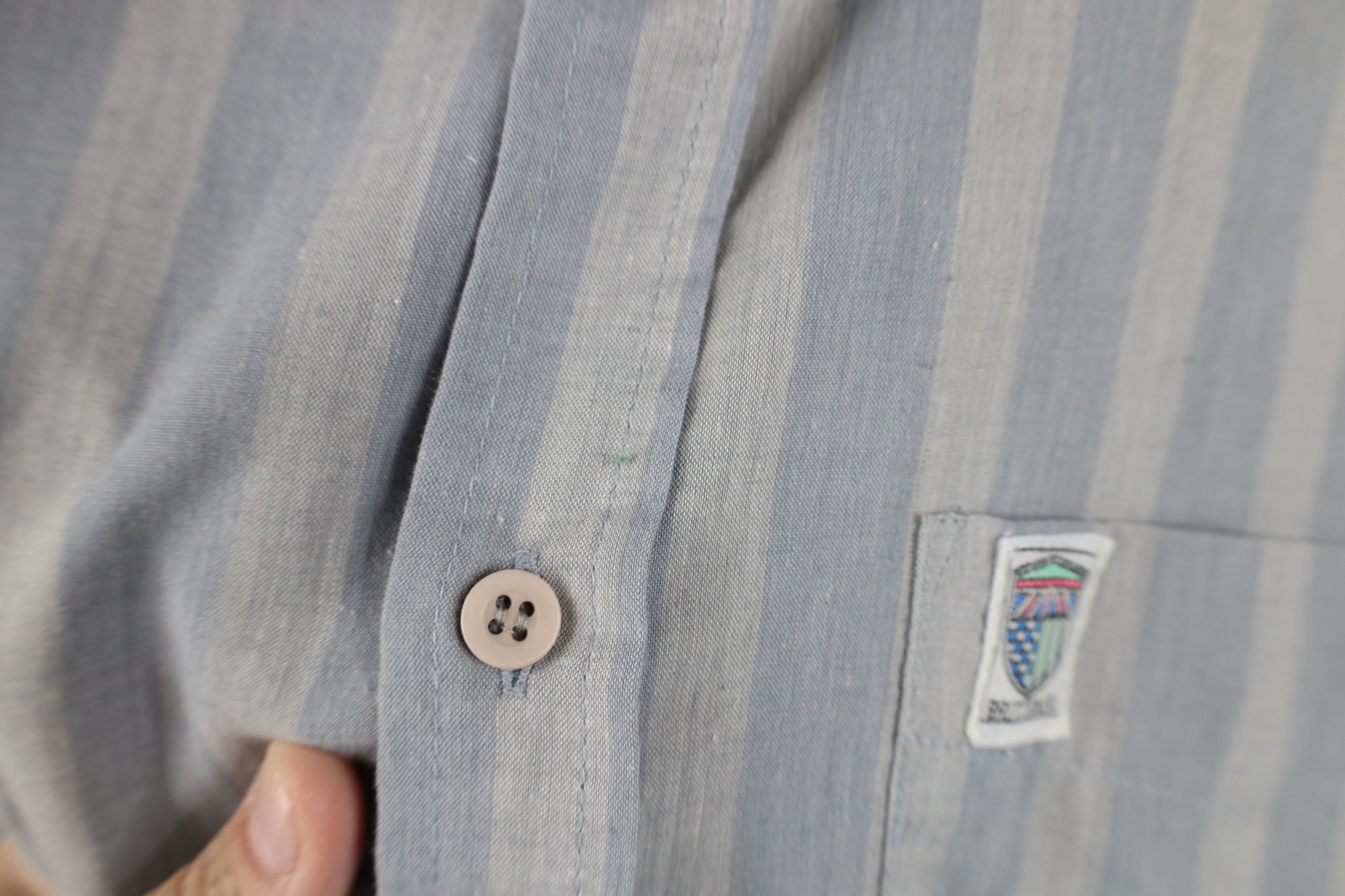 Vintage Vintage 90s Streetwear Block Short Sleeve Button Down Shirt Size US XXL / EU 58 / 5 - 6 Thumbnail