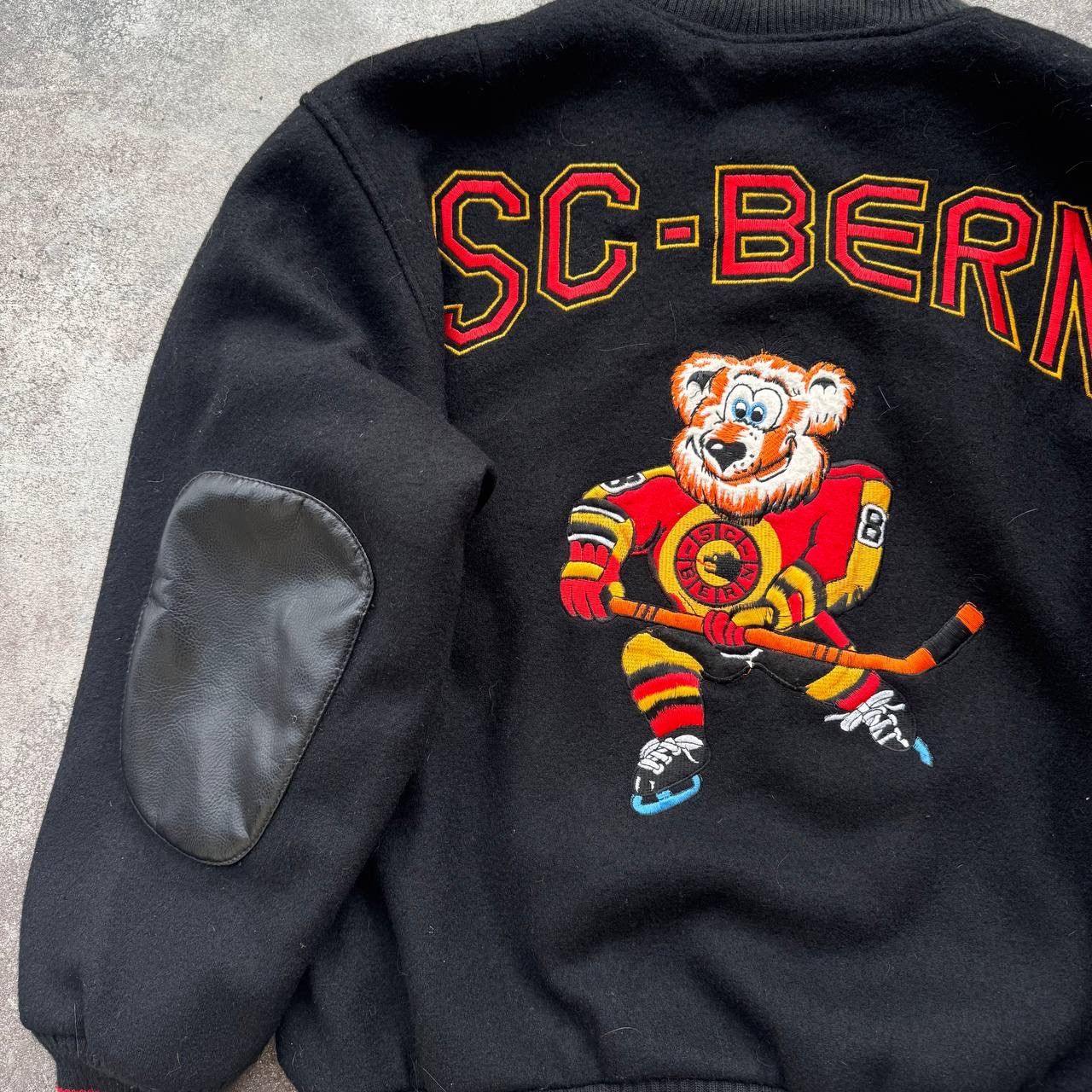 Vintage 90s Amazing Vintage Varsity Bomber Jacket Size US S / EU 44-46 / 1 - 9 Thumbnail