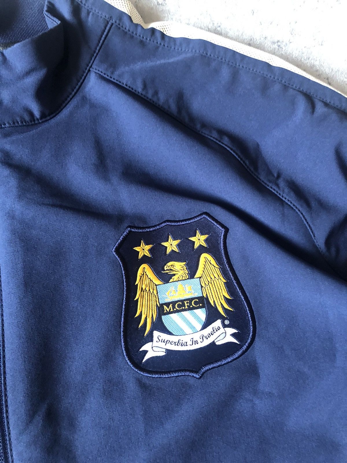 Vintage VINTAGE NIKE MANCHESTER CITY TRACK JACKET Size US XL / EU 56 / 4 - 2 Thumbnail
