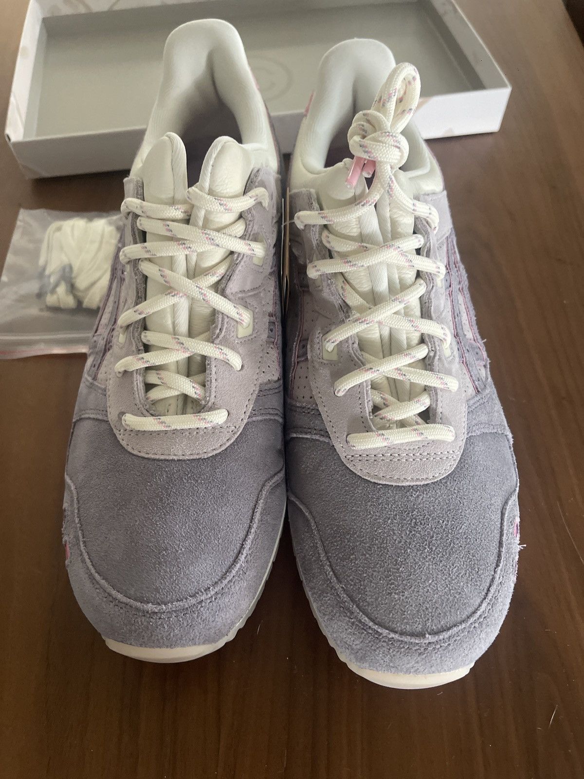 Asics × END. END x ASICS Gel-Lyte III Pearl Size US 11 / EU 44 - 2 Thumbnail