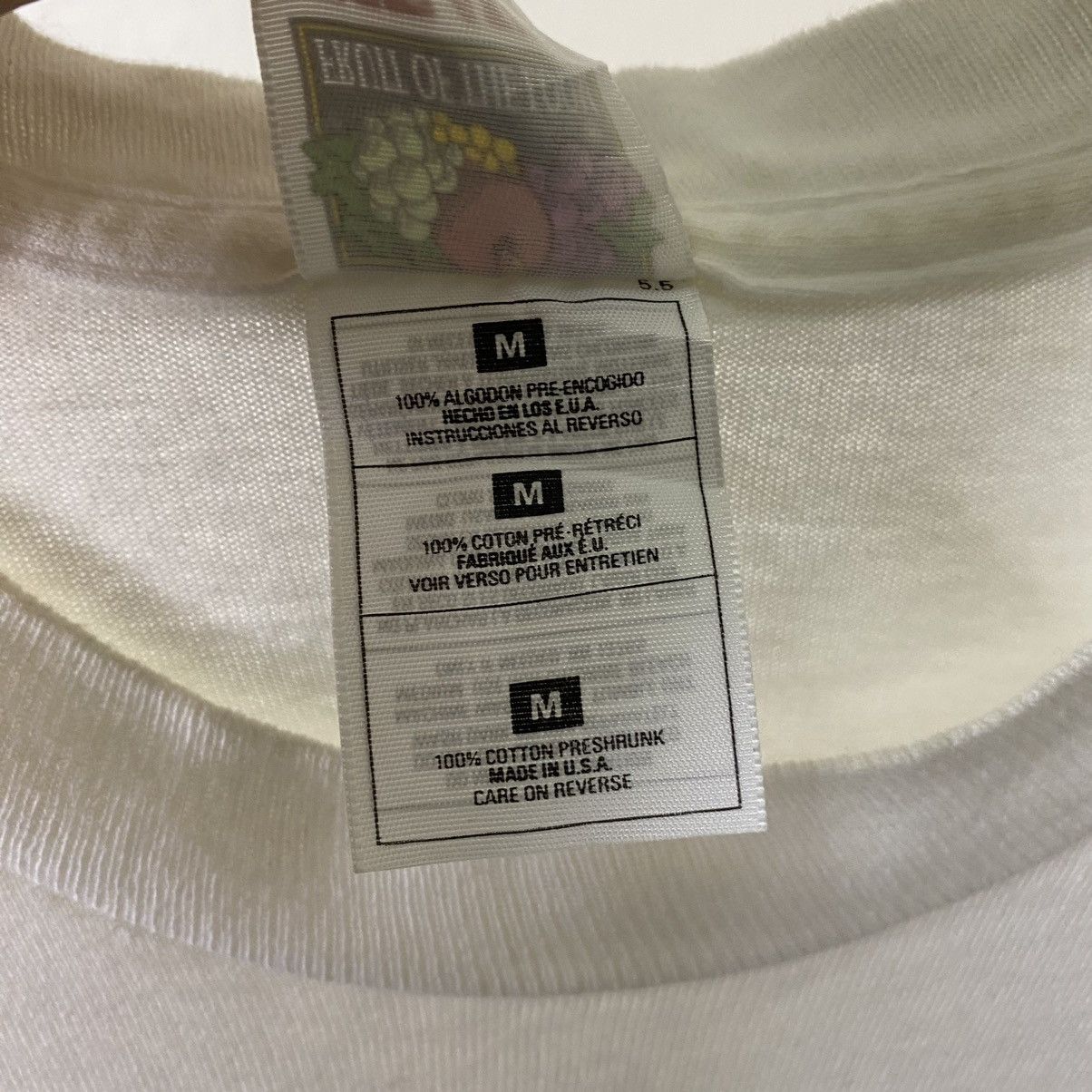 Vintage Vintage 1990s Fruit Of The Loom Taking Afternoon Tea Tee Size US M / EU 48-50 / 2 - 4 Thumbnail