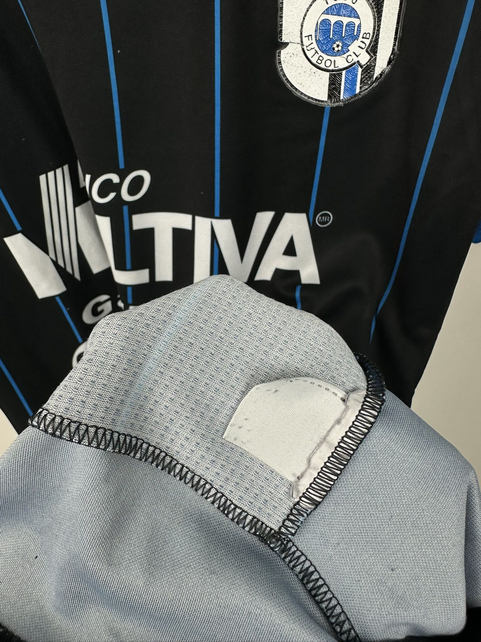 Puma Queretaro FC 2015/16 Home [M] Football Soccer Jersey Mexico Size US M / EU 48-50 / 2 - 8 Thumbnail