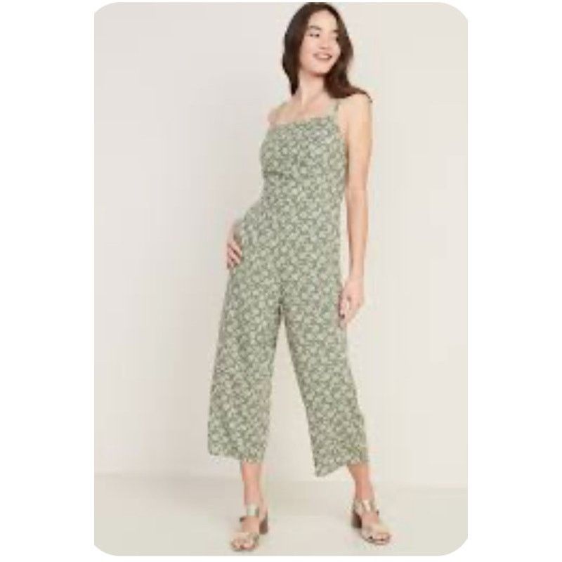 Old Navy Old Navy Square Neck Cami Jump Suit Size 34" / US 12 / IT 48 - 1 Thumbnail