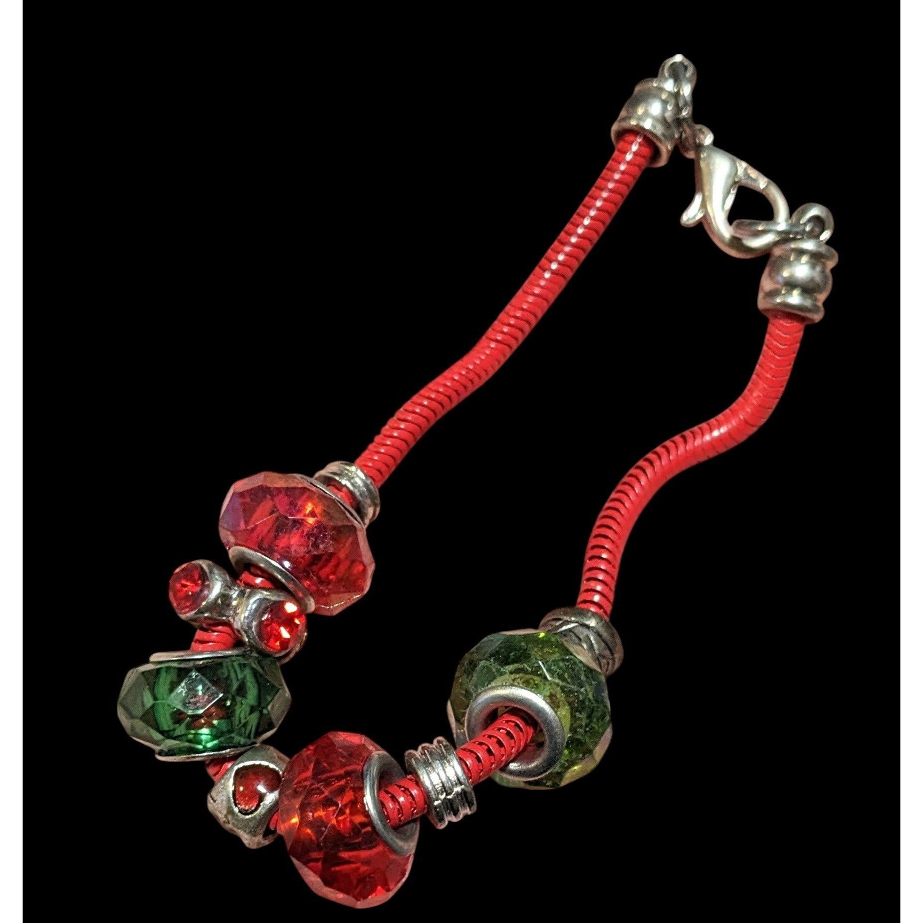 Other Holiday Red And Green European Style Beaded Bracelet Size ONE SIZE - 3 Thumbnail