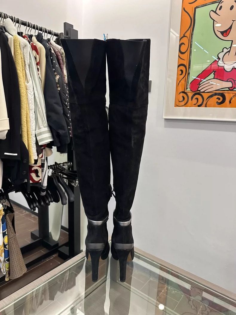 Fendi Fendi Black Suede Overthe Size US 8 / EU 41 - 4 Thumbnail