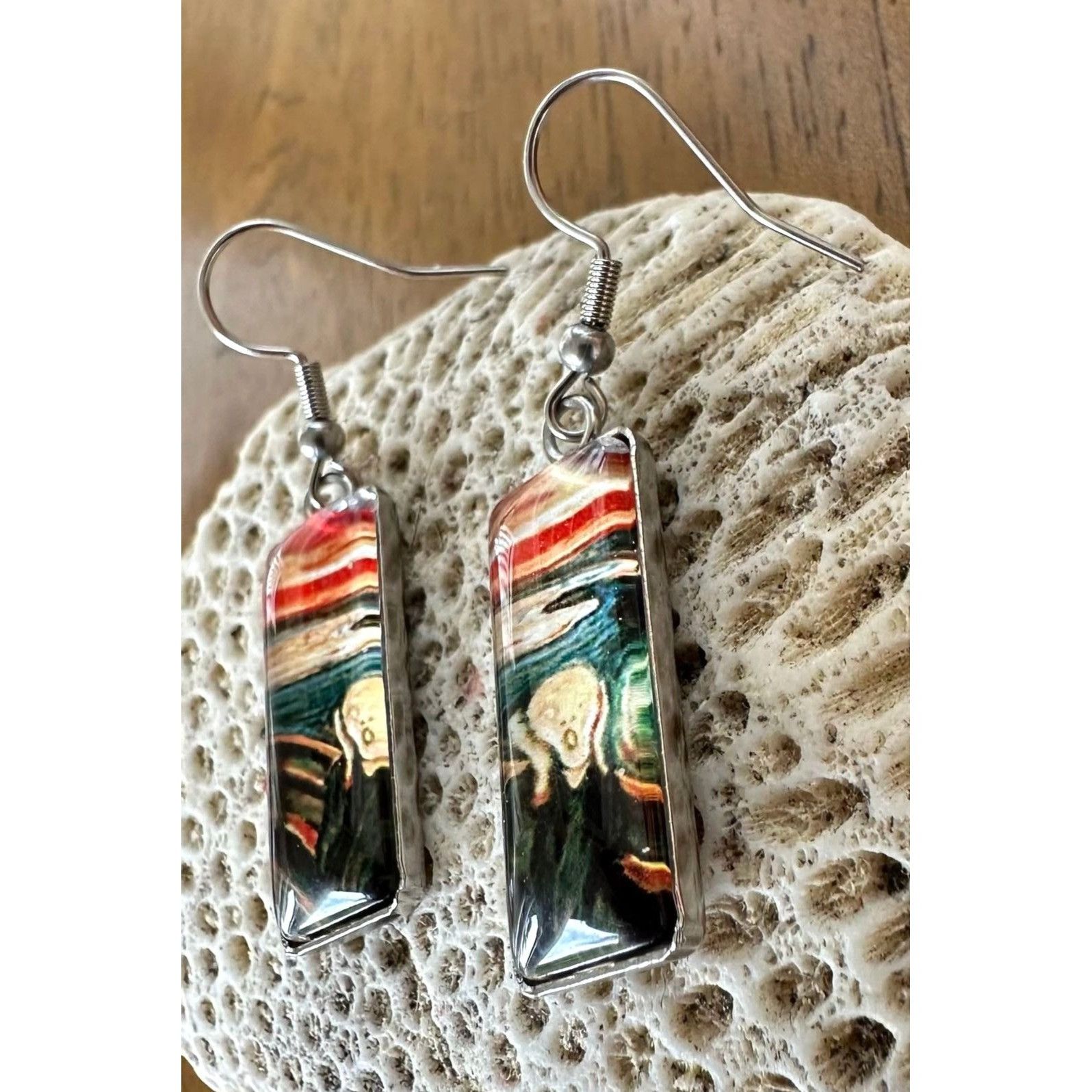Handmade New The Scream Earrings Dangle Art to Wear Abstract Edward M Size ONE SIZE - 4 Thumbnail