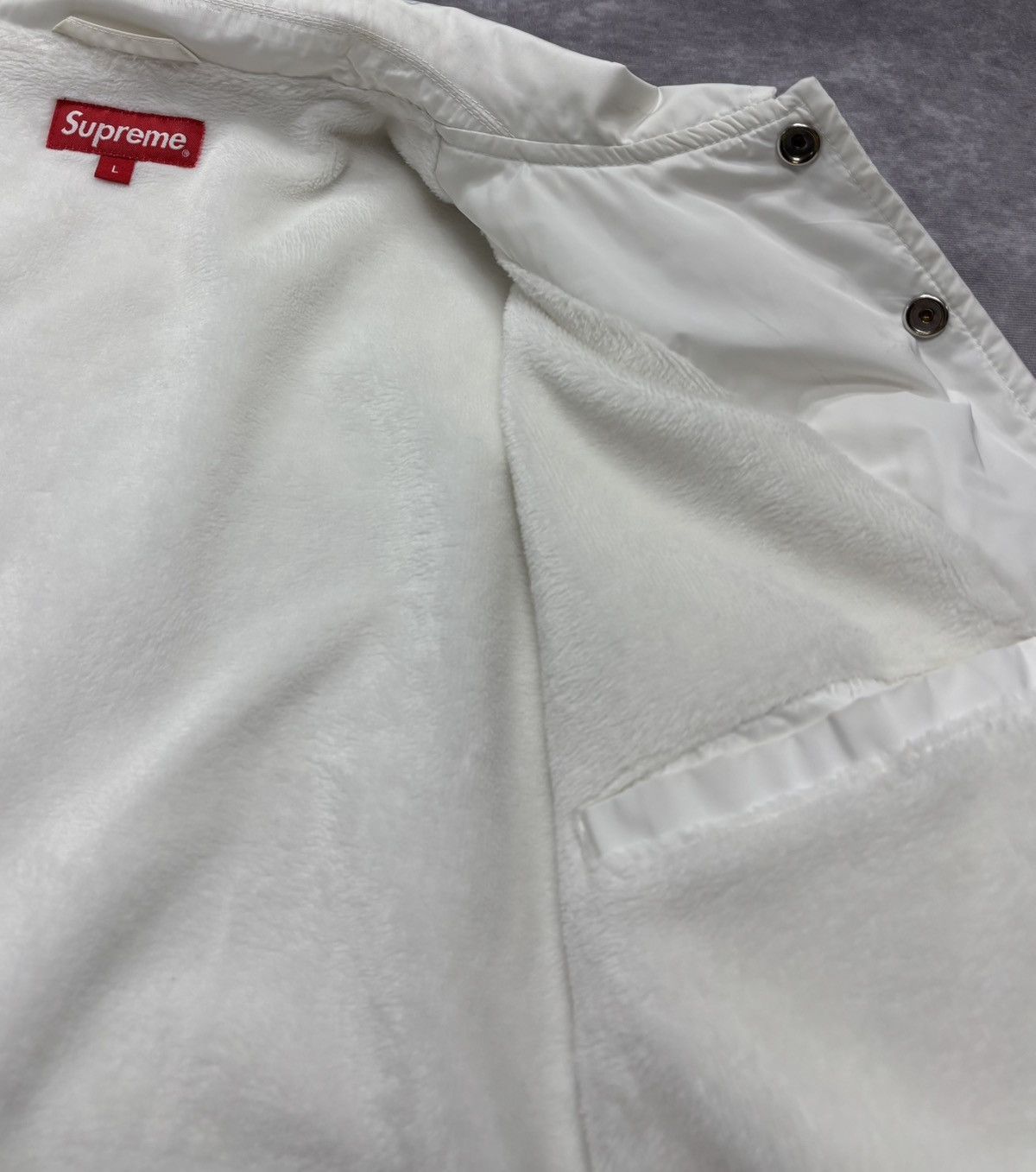 Supreme Supreme Old English Coaches Jacket White (FW16) Size US L / EU 52-54 / 3 - 5 Thumbnail