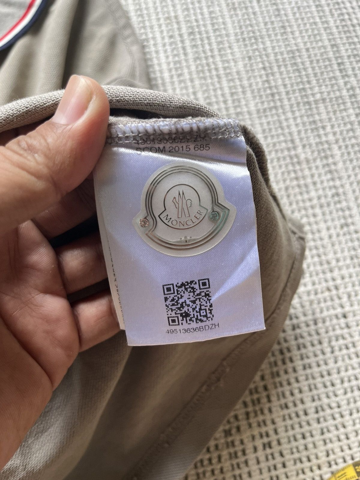 Moncler Moncler logo patch polo tshirt Size US M / EU 48-50 / 2 - 7 Thumbnail