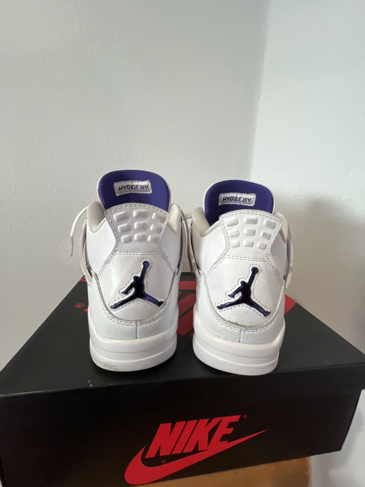 Jordan Brand Jordan 4 Metallic Purple Size US 8 / EU 41 - 4 Thumbnail