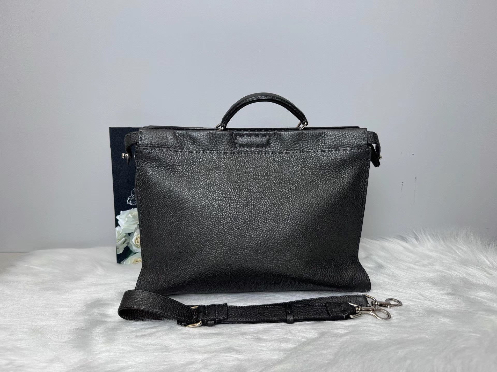 Fendi Fendi Peekaboo Monster 0150 Series Briefcase K36 Size ONE SIZE - 2 Thumbnail