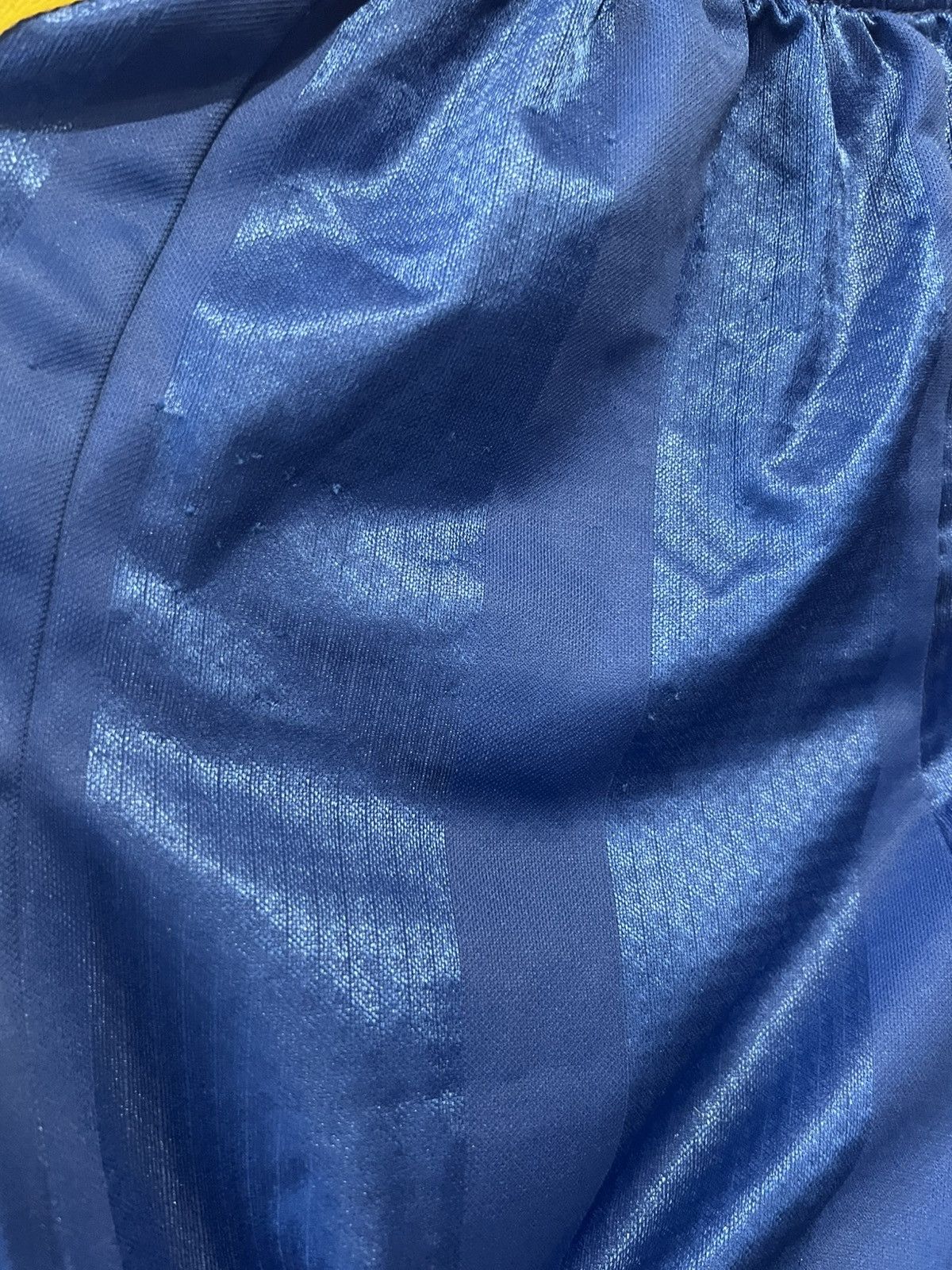 Chelsea Soccer 1997/98 Umbro Chelsea Home Soccer Shorts Blue Size XL Boys Size US 30 / EU 46 - 7 Thumbnail