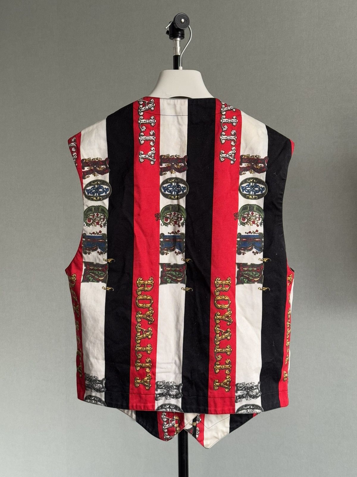 Versace Jeans Couture Vintage Versace vest Size US M / EU 48-50 / 2 - 4 Thumbnail
