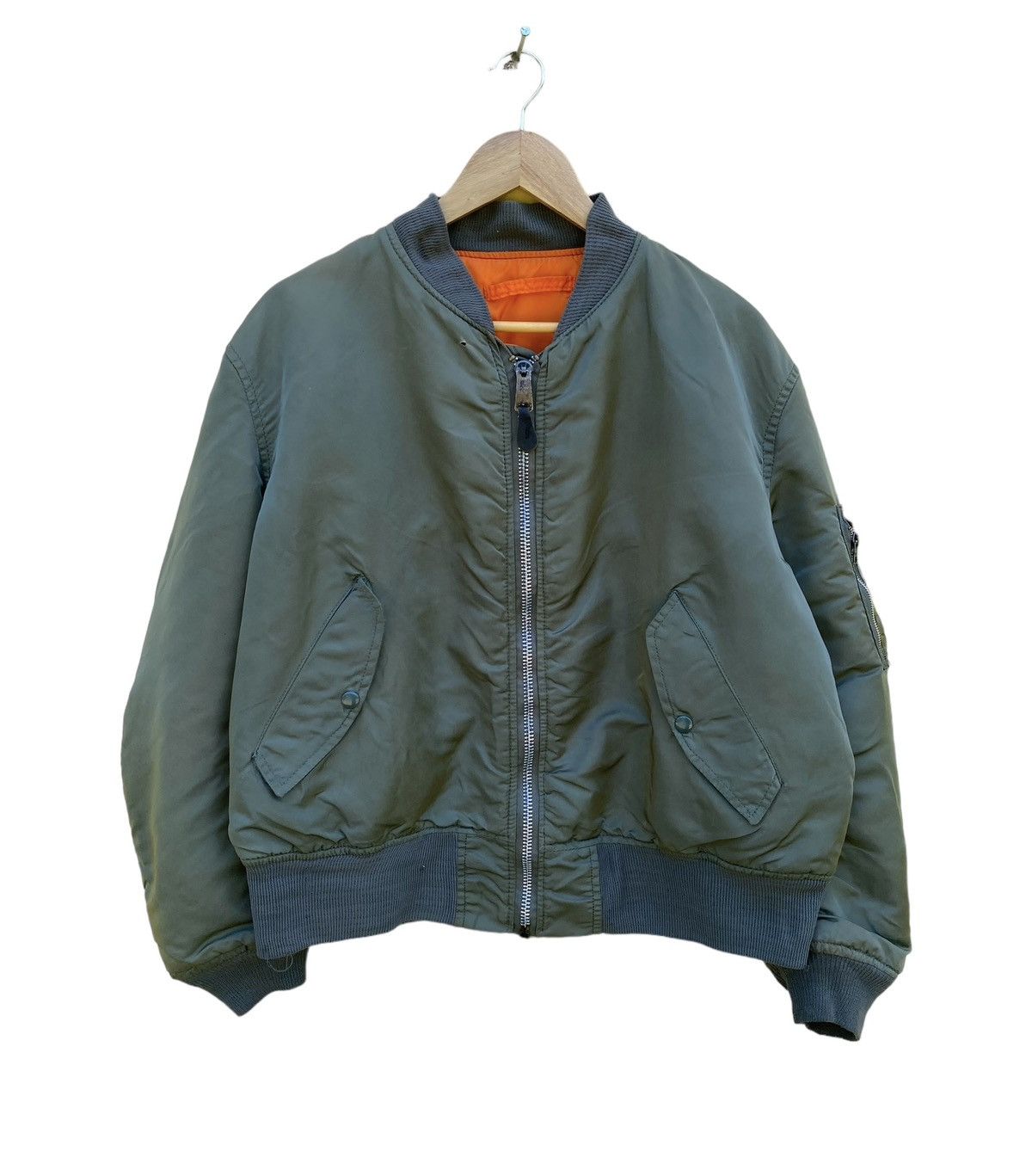 Vintage MA-1 Alpha Industries Bomber jacket