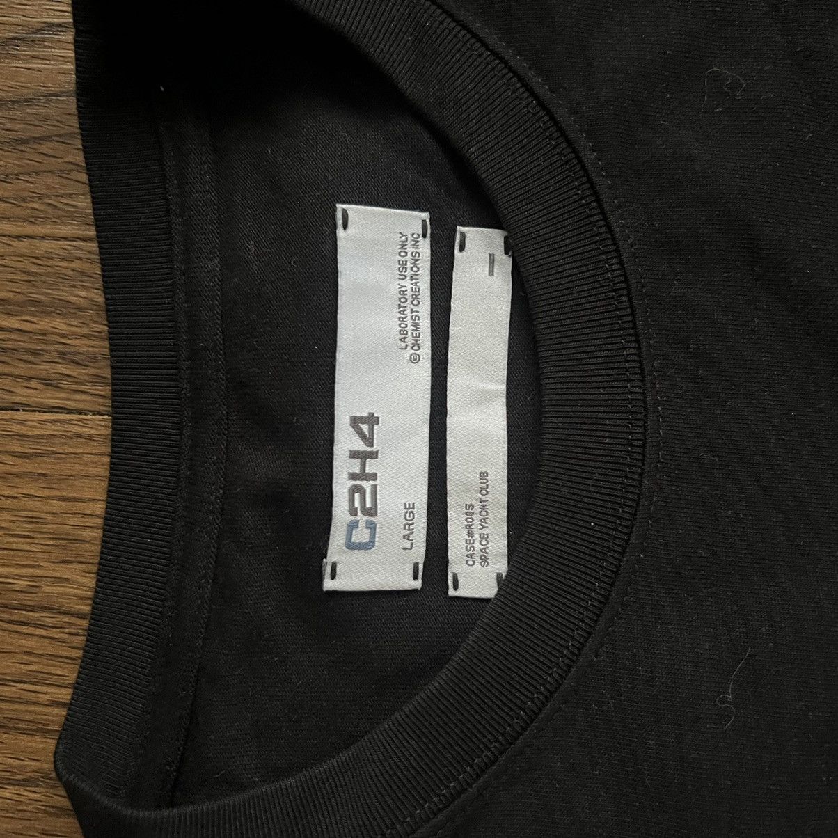 C2H4 C2H4 Black blurred t shirt Size US L / EU 52-54 / 3 - 3 Thumbnail