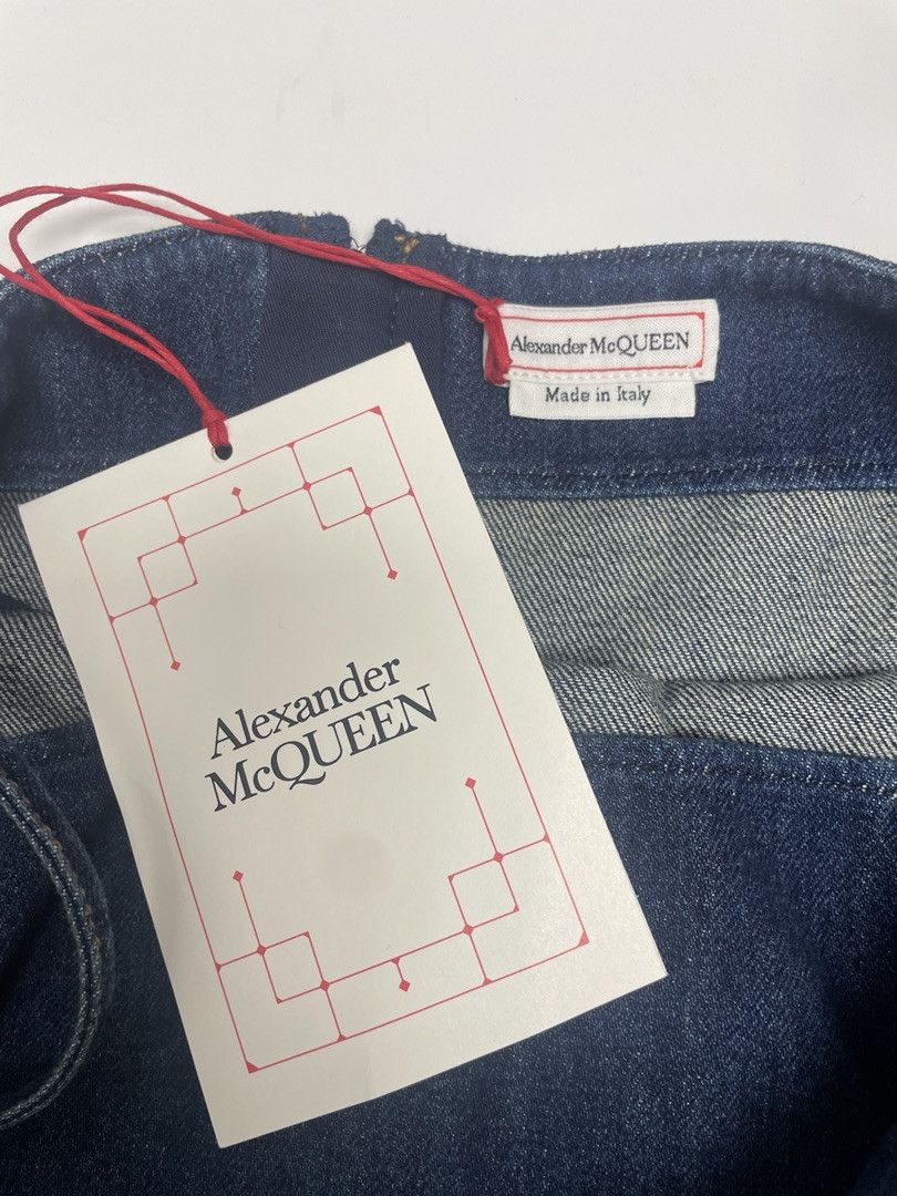 Alexander McQueen ALEXANDER MCQUEEN Flared Denim Mini Dress Size S / US 4 / IT 40 - 4 Thumbnail