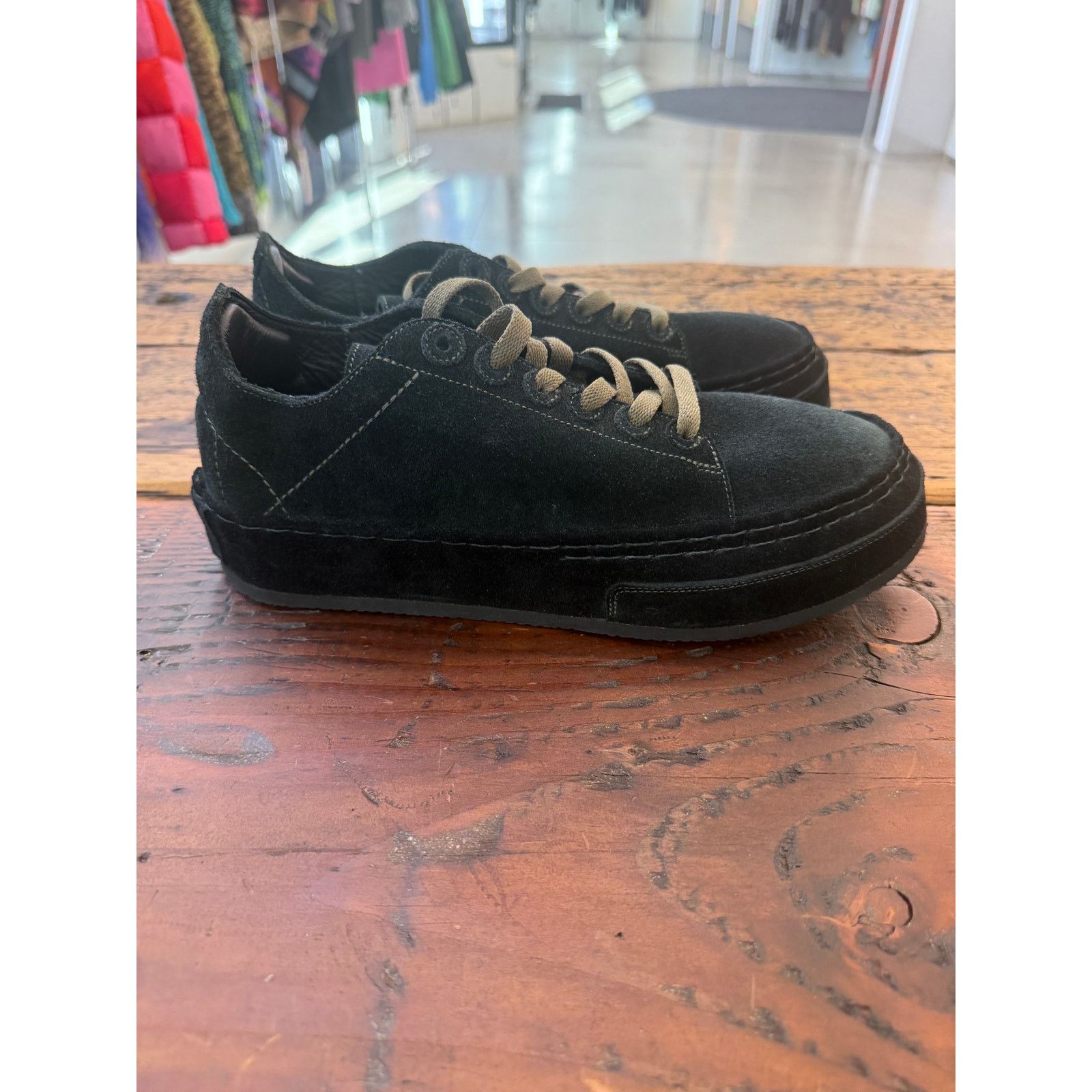 Eric Payne Eric Payne Lace to Toe Full Suede Black/Olive Sneakers Size US 10 / EU 43 - 3 Thumbnail