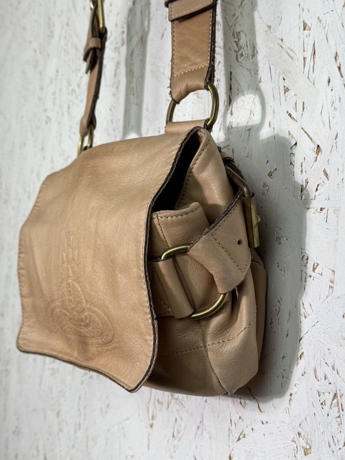 Vivienne Westwood Vivienne Westwood Beige Leather Shoulder Bag Pre-Loved Size ONE SIZE - 5 Thumbnail