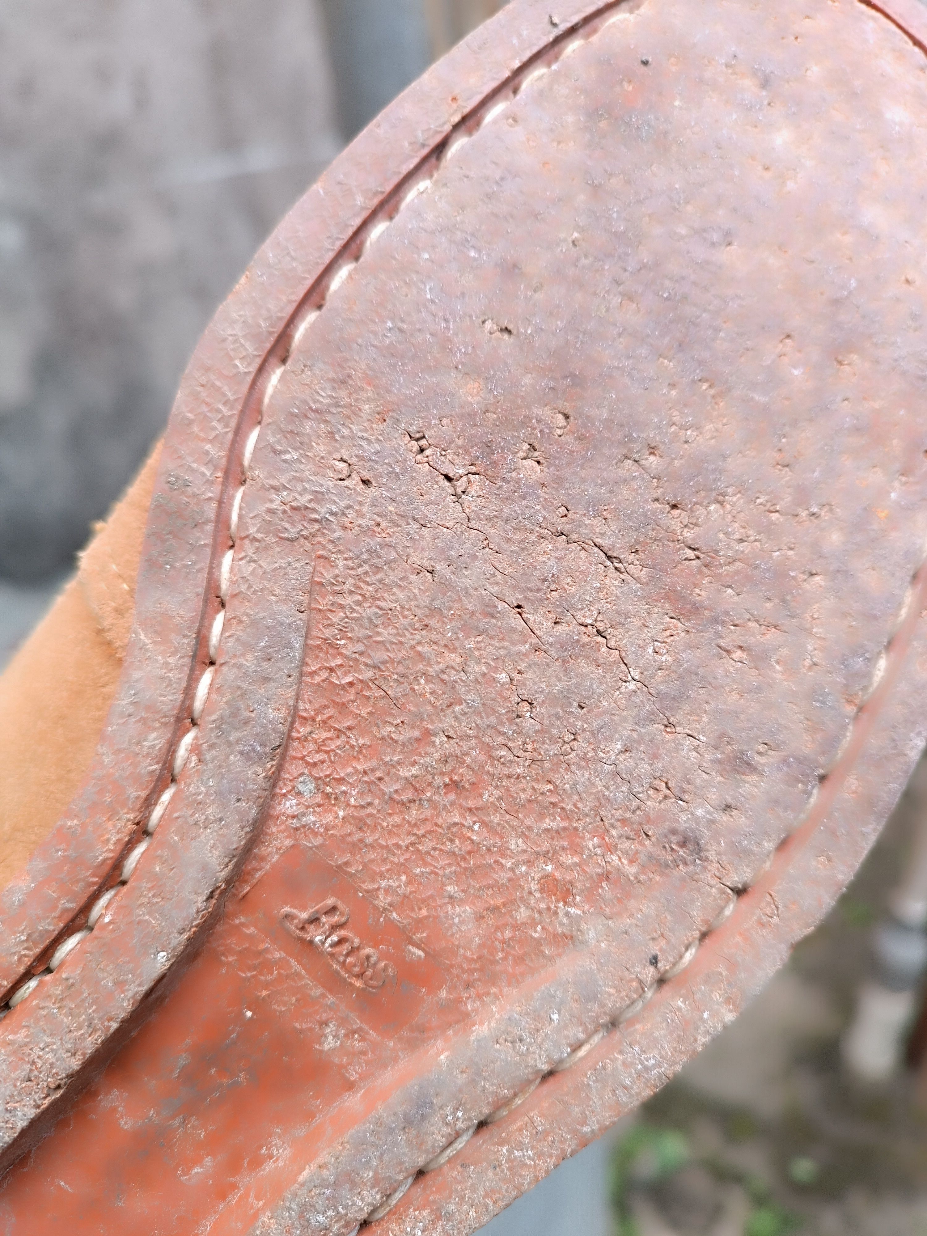G.H. Bass & Co. G.H. Bass X Mark McNairy Carlton Chukka Boots Limited Size US 8.5 / EU 41-42 - 5 Thumbnail