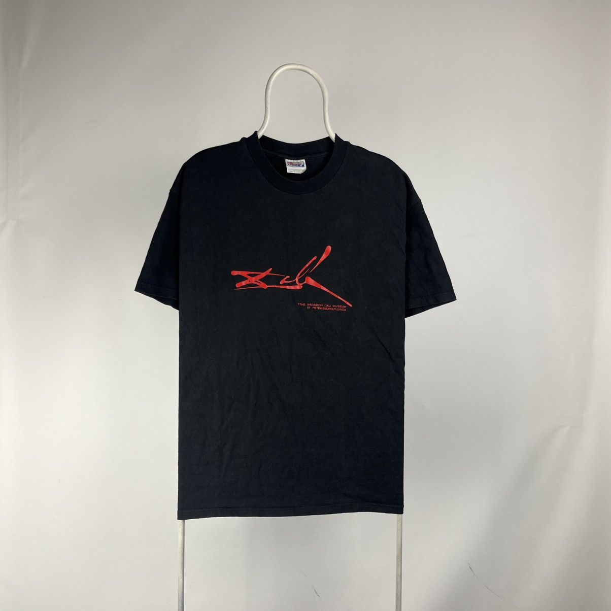 Band Tees VINTAGE 1990S SALVADOR DALI BLACK TEE Size XLarge Size US XL / EU 56 / 4 - 1 Thumbnail