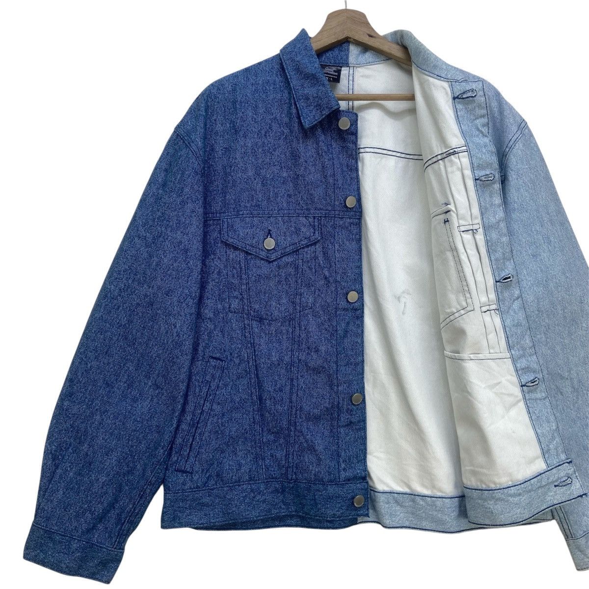 GU × Maison MIHARA YASUHIRO 🔥Miharayasuhiro Two-Tone Trucker Denim Jacket Size US M / EU 48-50 / 2 - 3 Thumbnail
