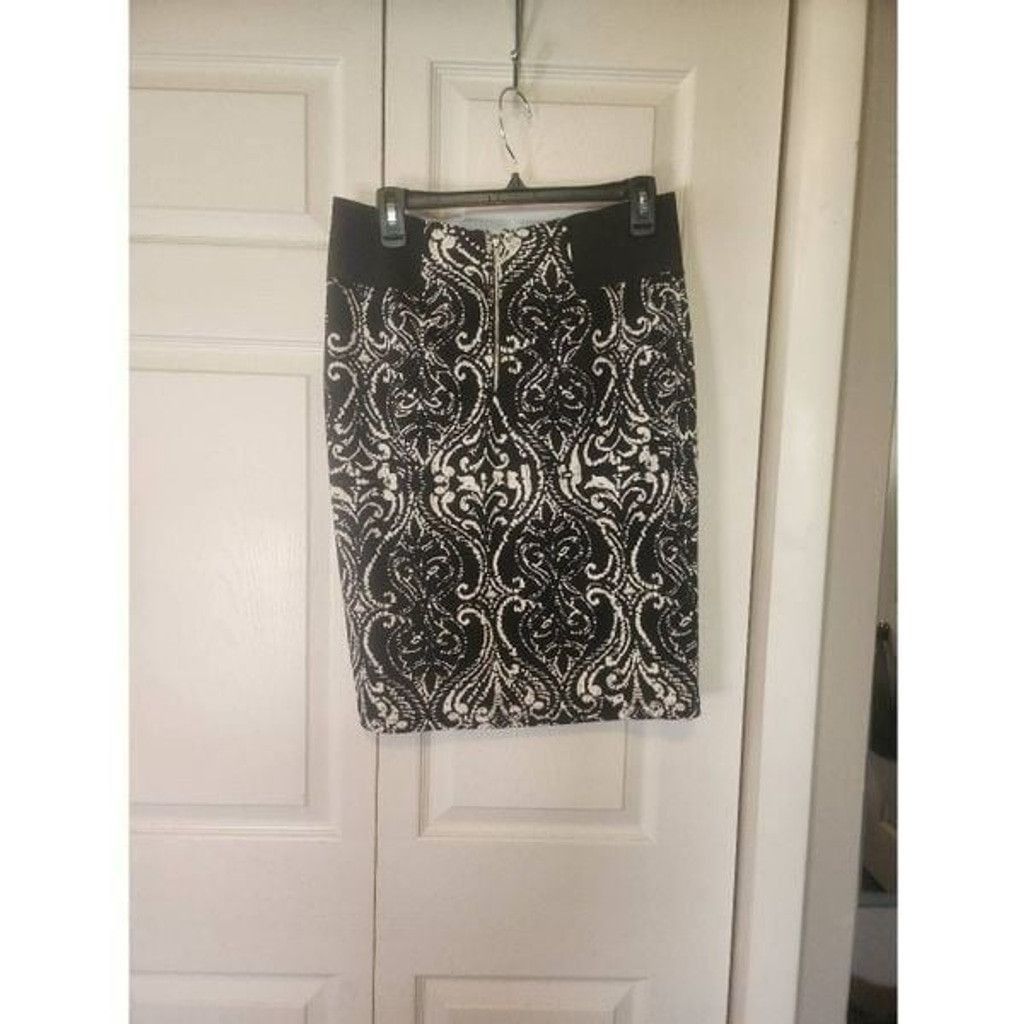 Other Roz & Ali Paisley Skirt Size 27" / US 4 / IT 40 - 4 Thumbnail