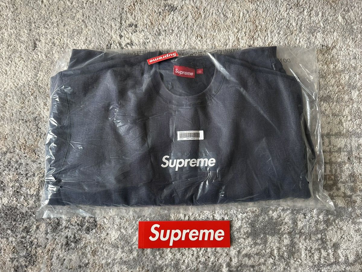 Supreme SUPREME WASHED BOX LOGO CREWNECK SS25 Size US L / EU 52-54 / 3 - 21 Thumbnail