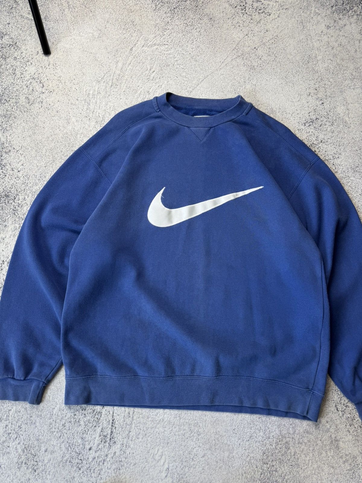Nike Vintage Nike Big Logo Sweatshirt Y2K swoosh Size US L / EU 52-54 / 3 - 3 Thumbnail