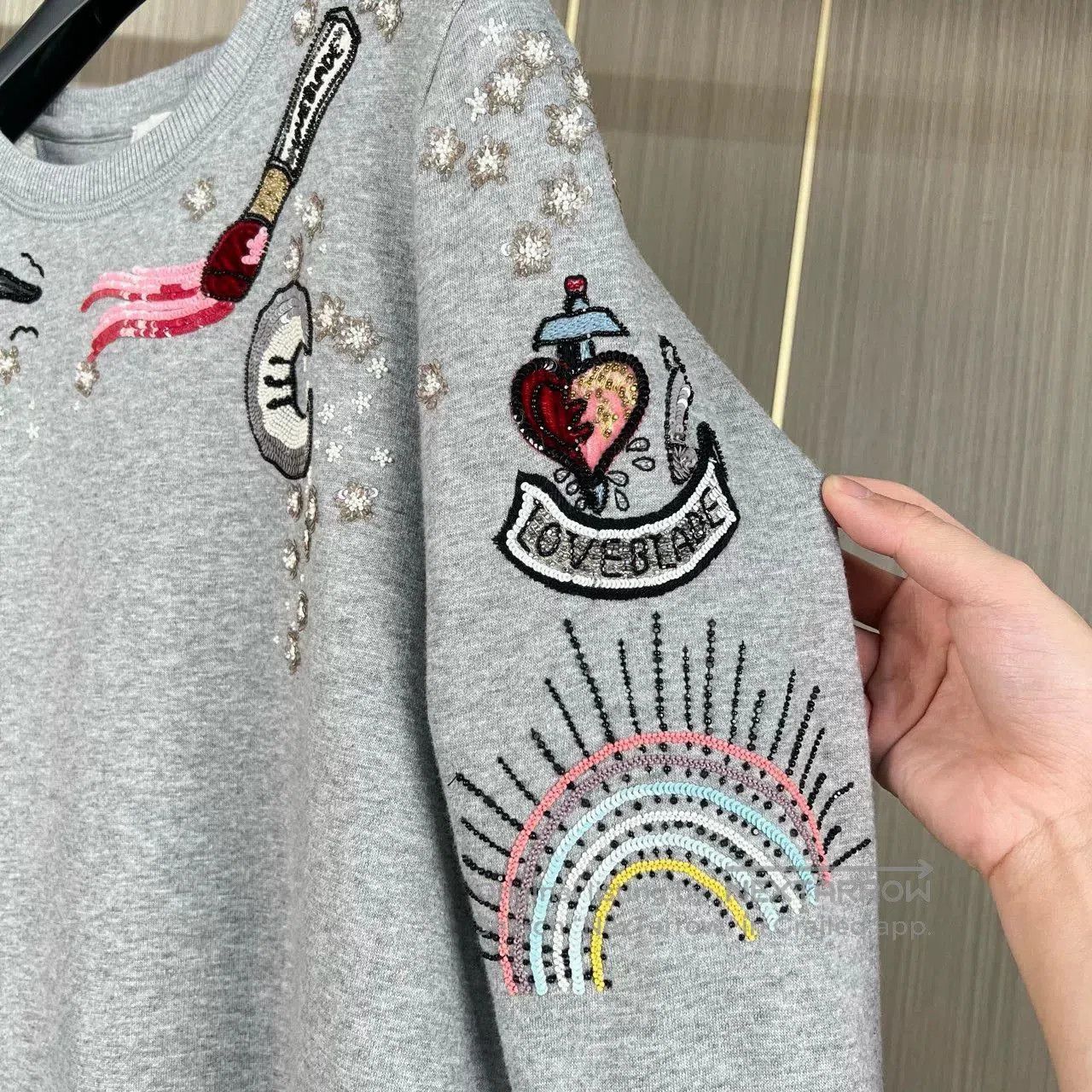 Valentino Valentino Rainbow Heart Beaded Sequin Sweater. Size S / US 4 / IT 40 - 5 Thumbnail