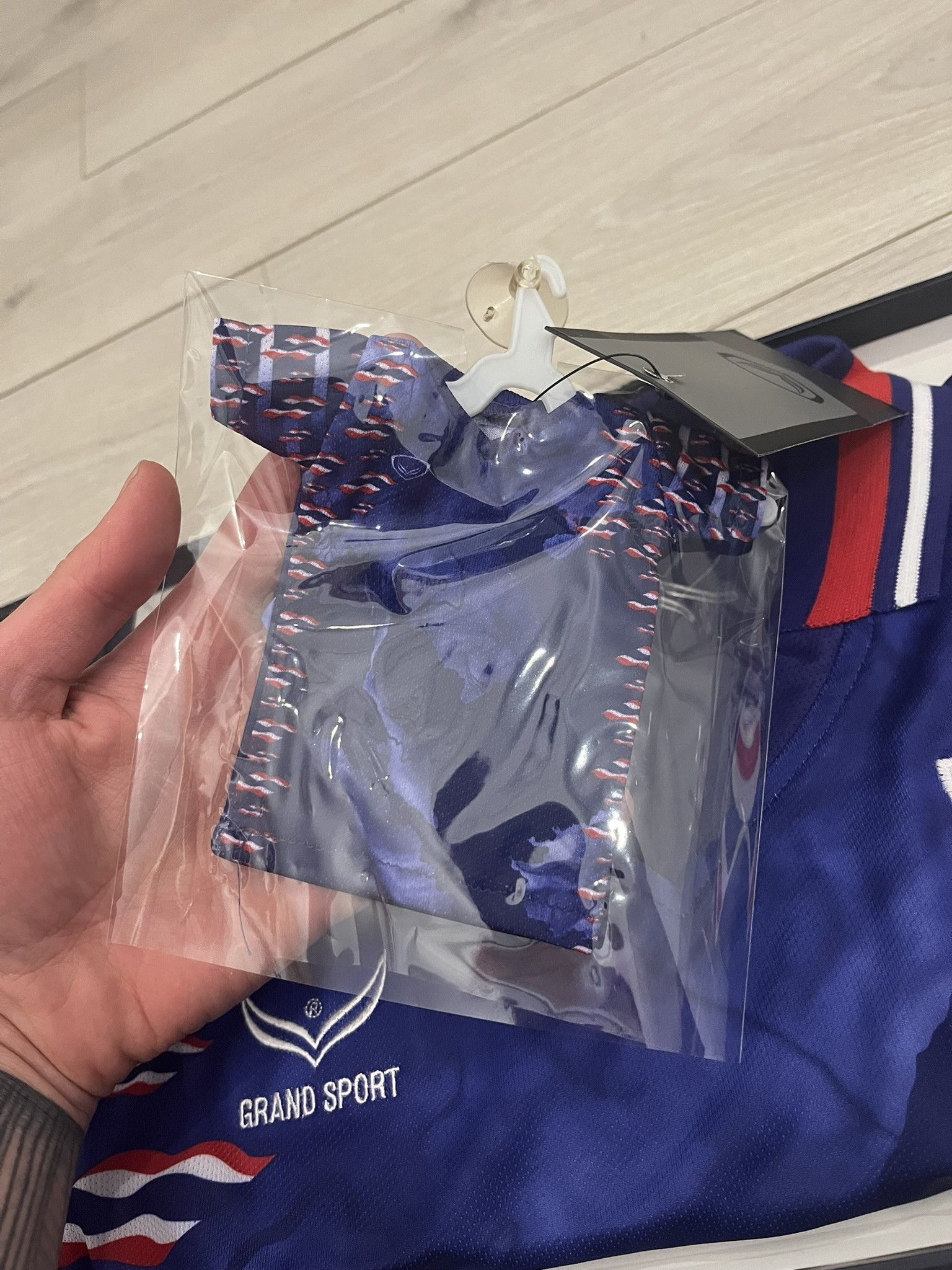 Other Grand Sport 1997-98 Thailand Reissue Home Shirt Size US L / EU 52-54 / 3 - 9 Thumbnail