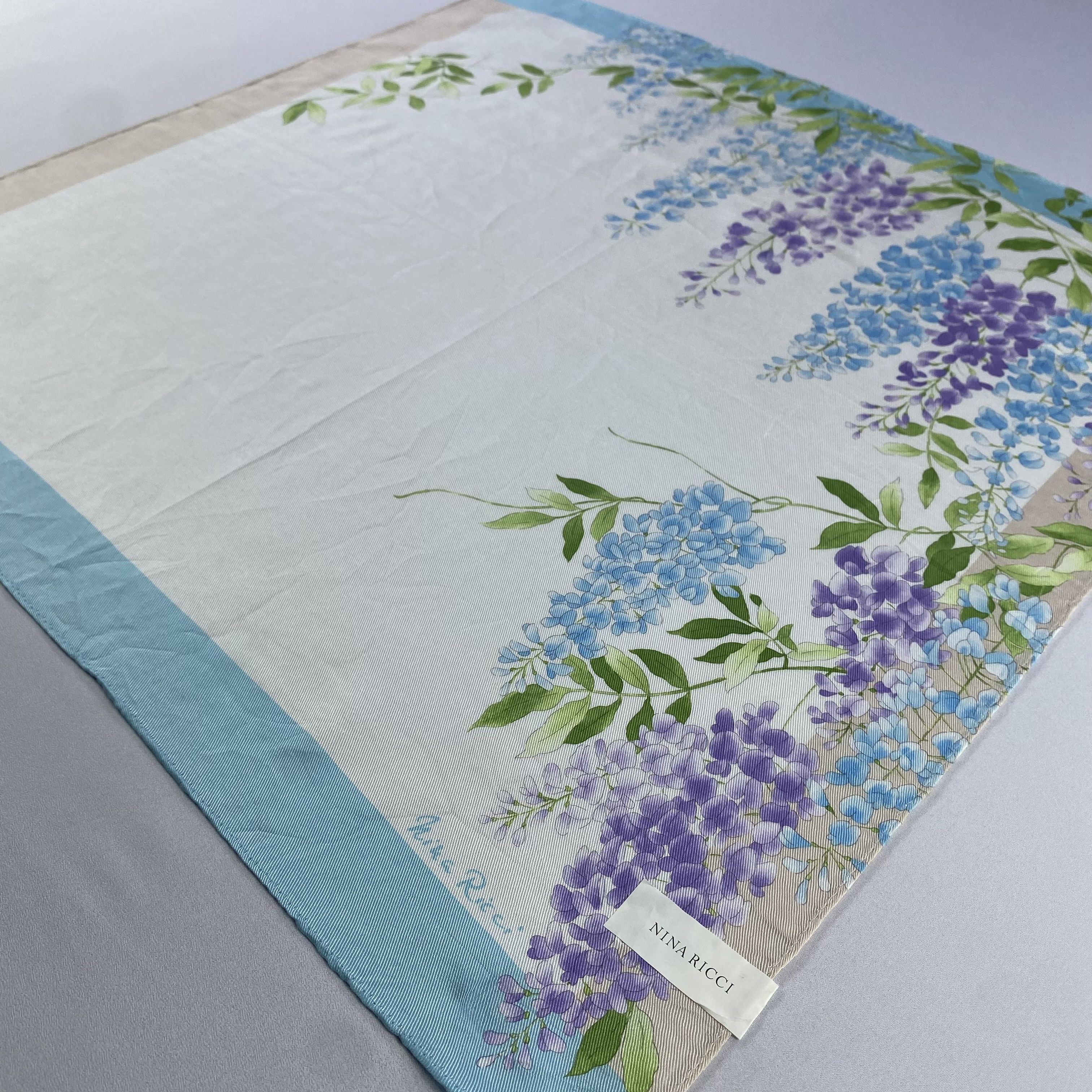Nina Ricci × Vintage Vintage Nina Ricci Floral Scarf SS042 Size ONE SIZE - 2 Thumbnail