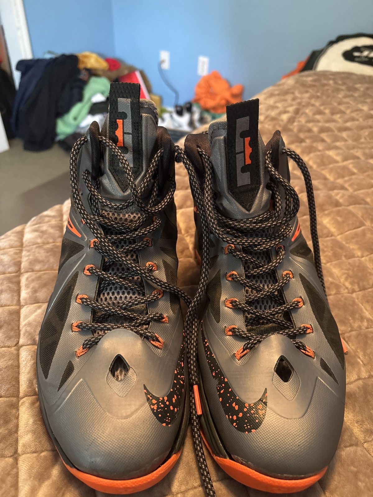 Jordan Brand × Nike LeBron 10 Lava Size US 10.5 / EU 43-44 - 3 Thumbnail