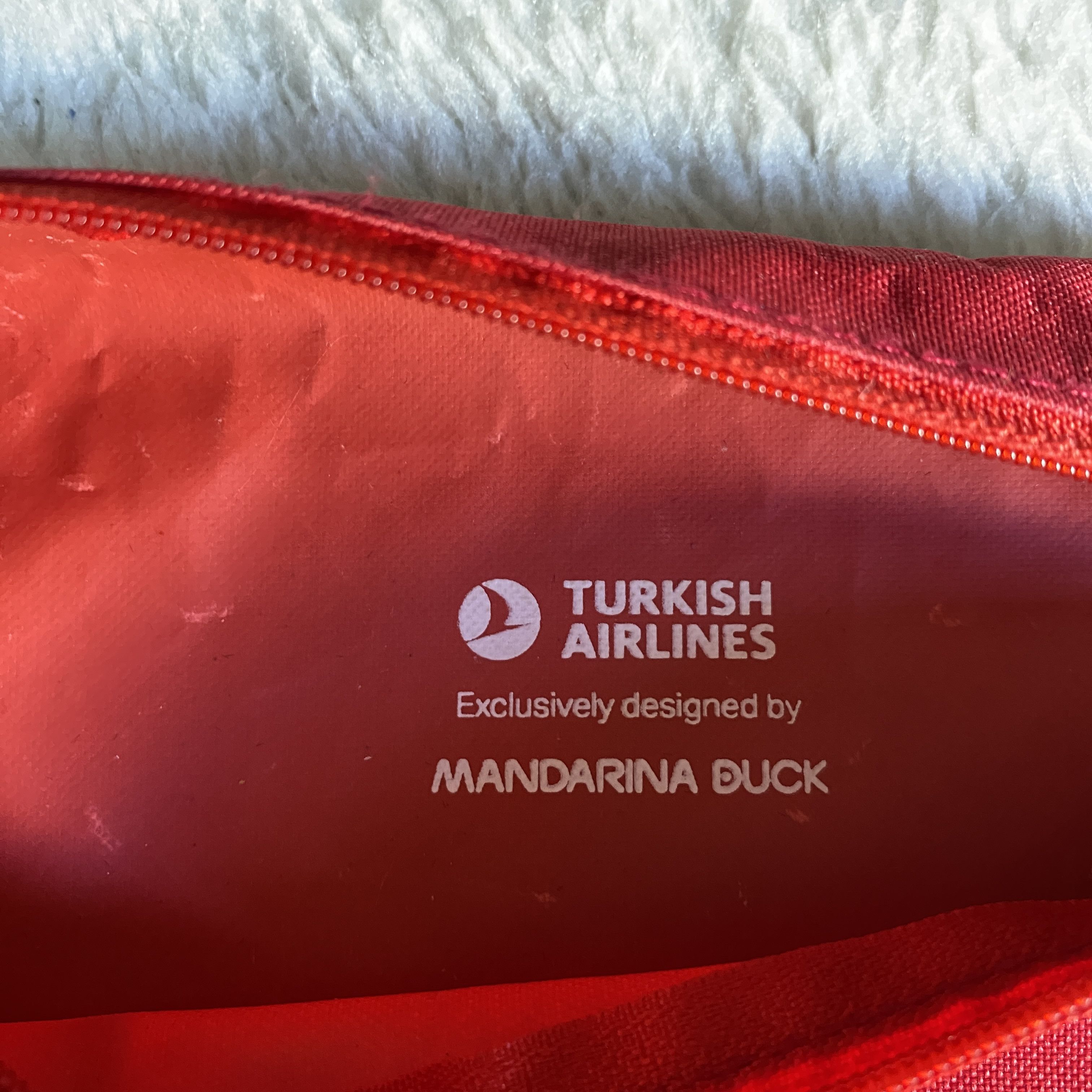 Other Mandarina Duck Amenity Kit Bag – Light Red – Brand New Size ONE SIZE - 7 Thumbnail