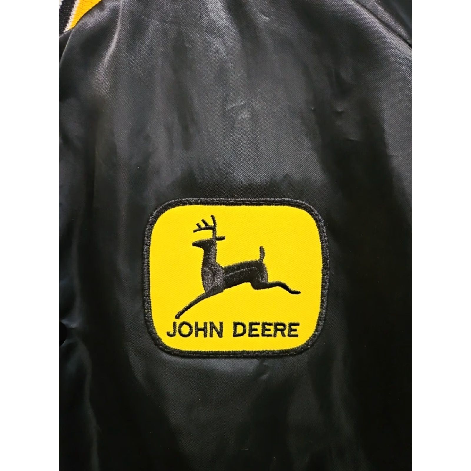 John Deere VINTAGE John Deere Trucker Jacket Mens Large L Black Nylon Satin Farm Chore Workwear 90s Tractor Size US L / EU 52-54 / 3 - 2 Thumbnail